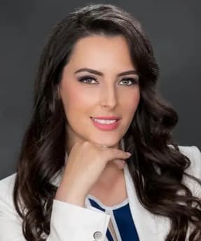 Rezarta Bujupi