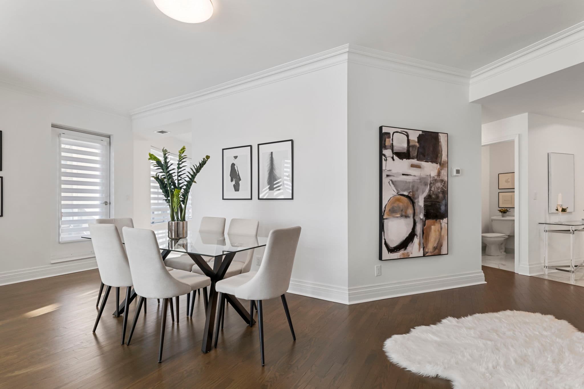 1 Cordoba Dr Unit 301 Vaughan, ON L4J 8S3
