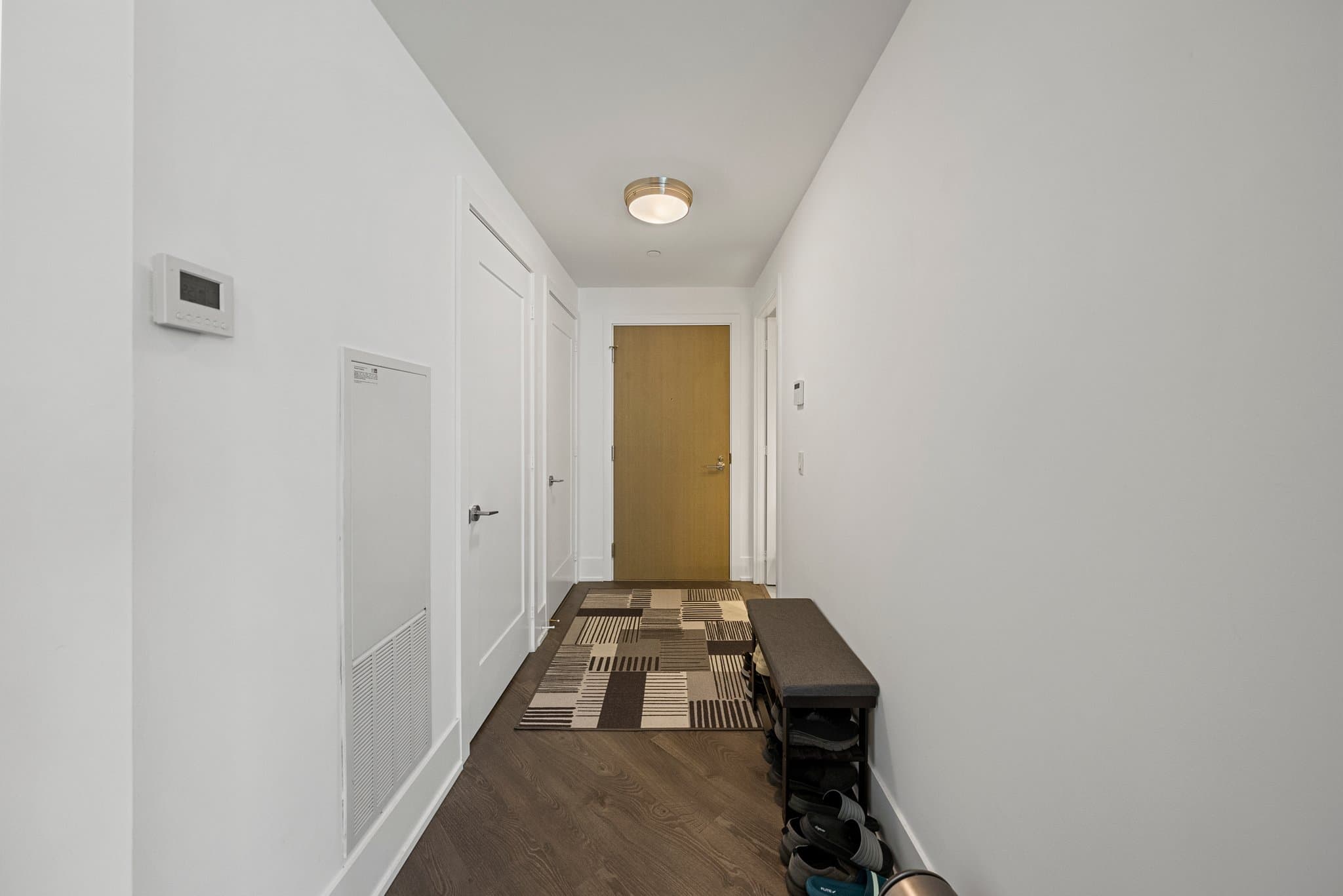 1 Edgewater Dr Unit 312 Toronto, ON M5A 0L1
