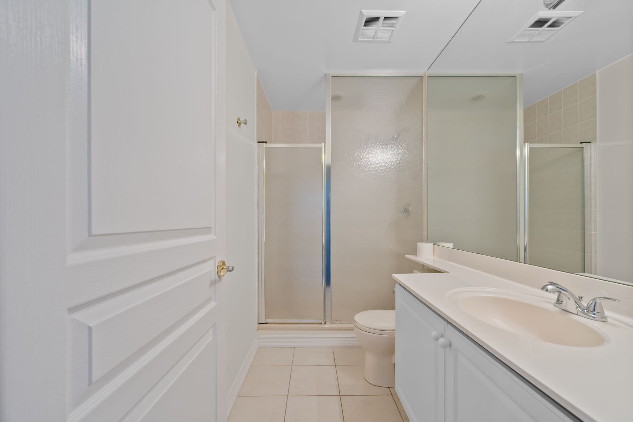 1 Glen Park Ave Unit 201 Toronto, ON M6B 4M5