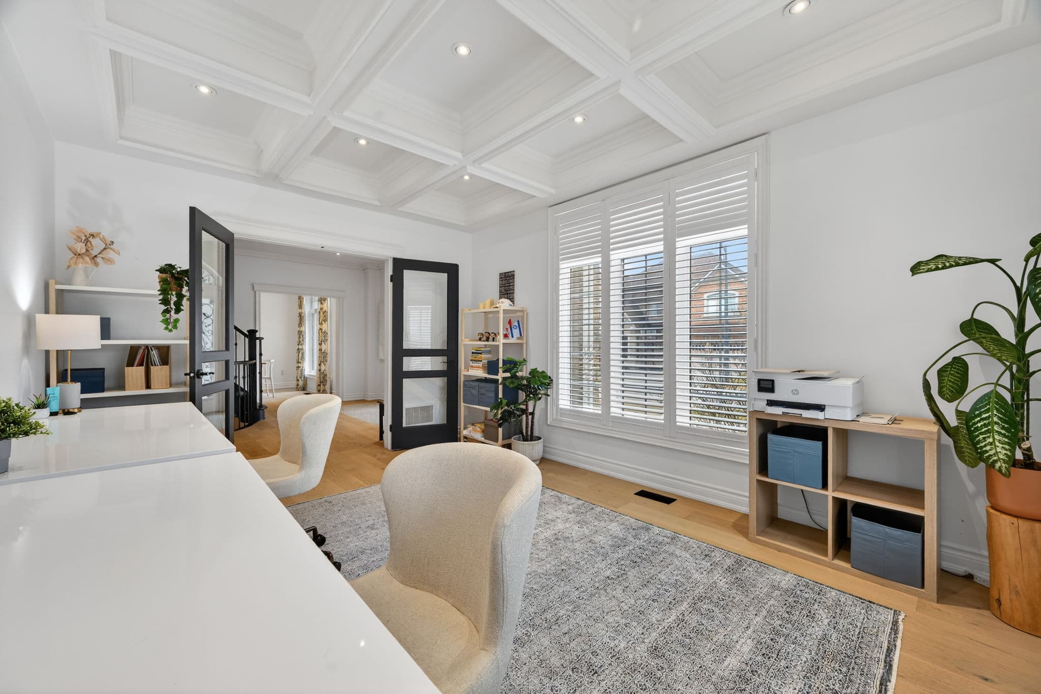 1 Heritage Estates Rd Vaughan, ON L6A 4J7