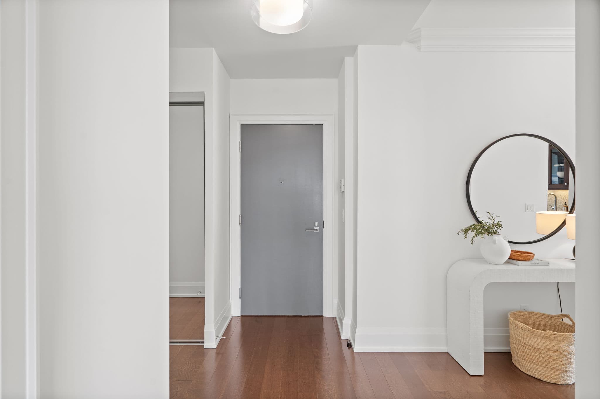 1 Old Mill Dr Unit 1121 Toronto, ON M6S 0A1