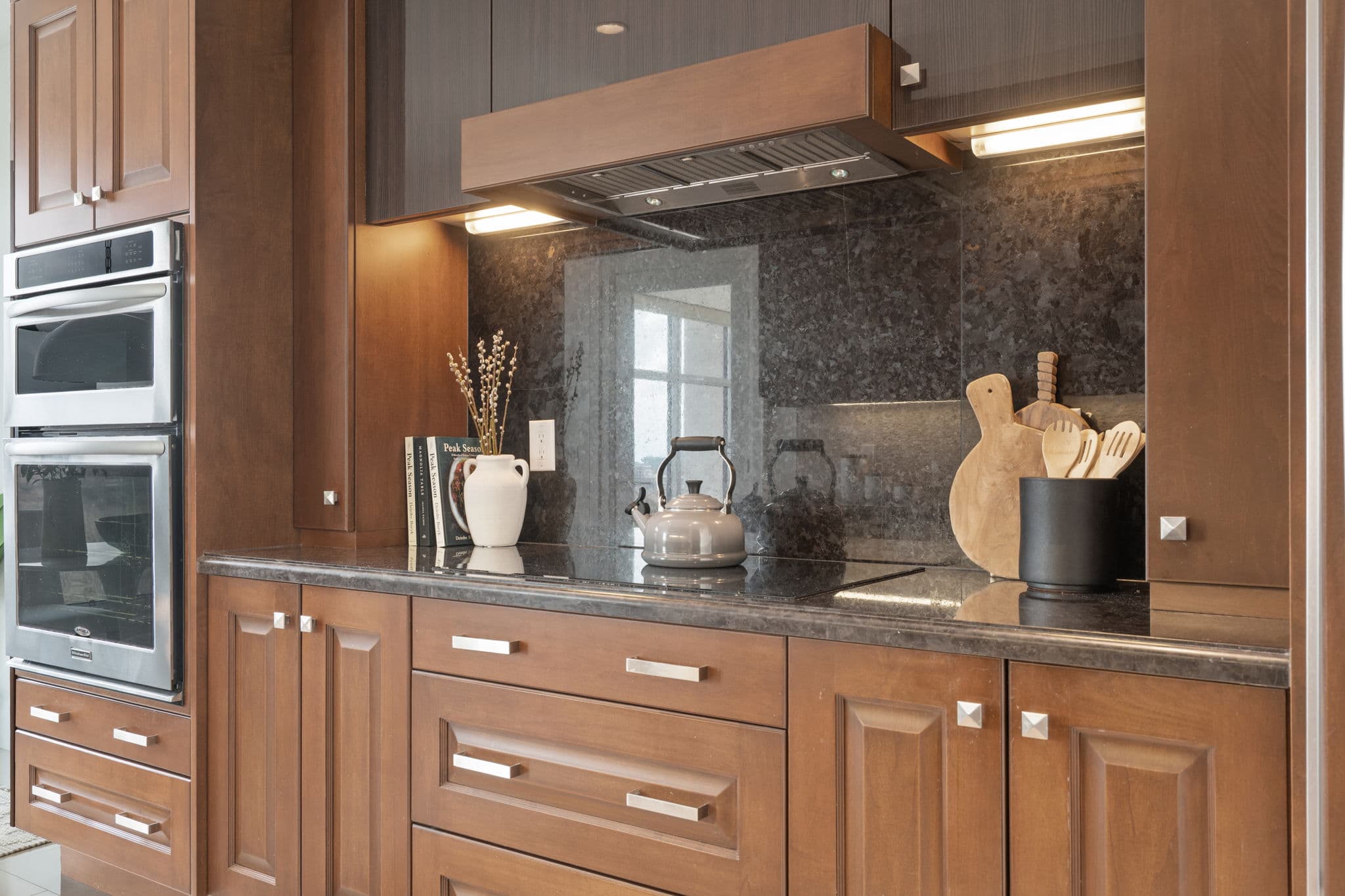 1 Old Mill Dr Unit 1121 Toronto, ON M6S 0A1