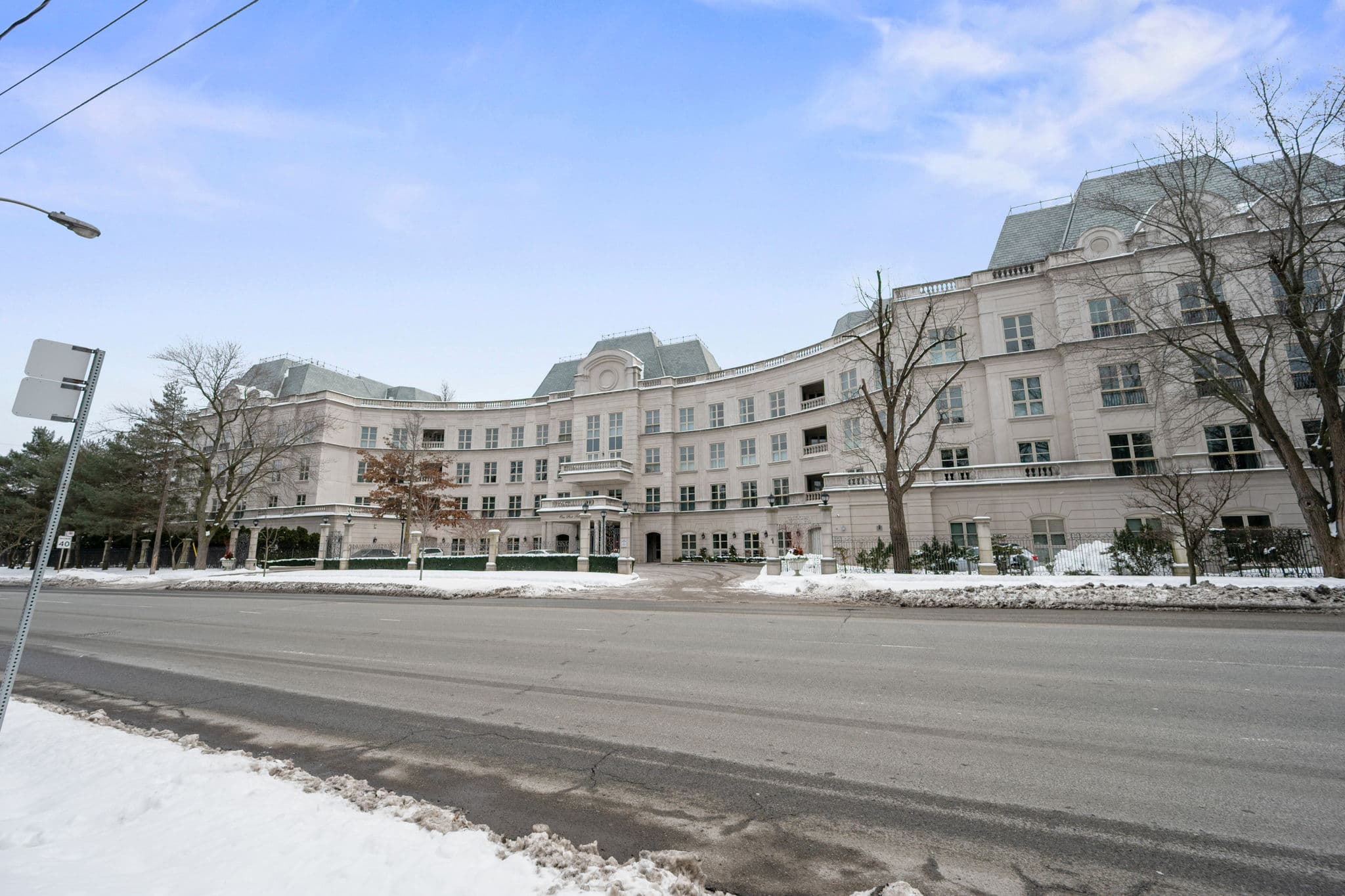1 Post Rd Unit 101 Toronto, ON M3B 3R4