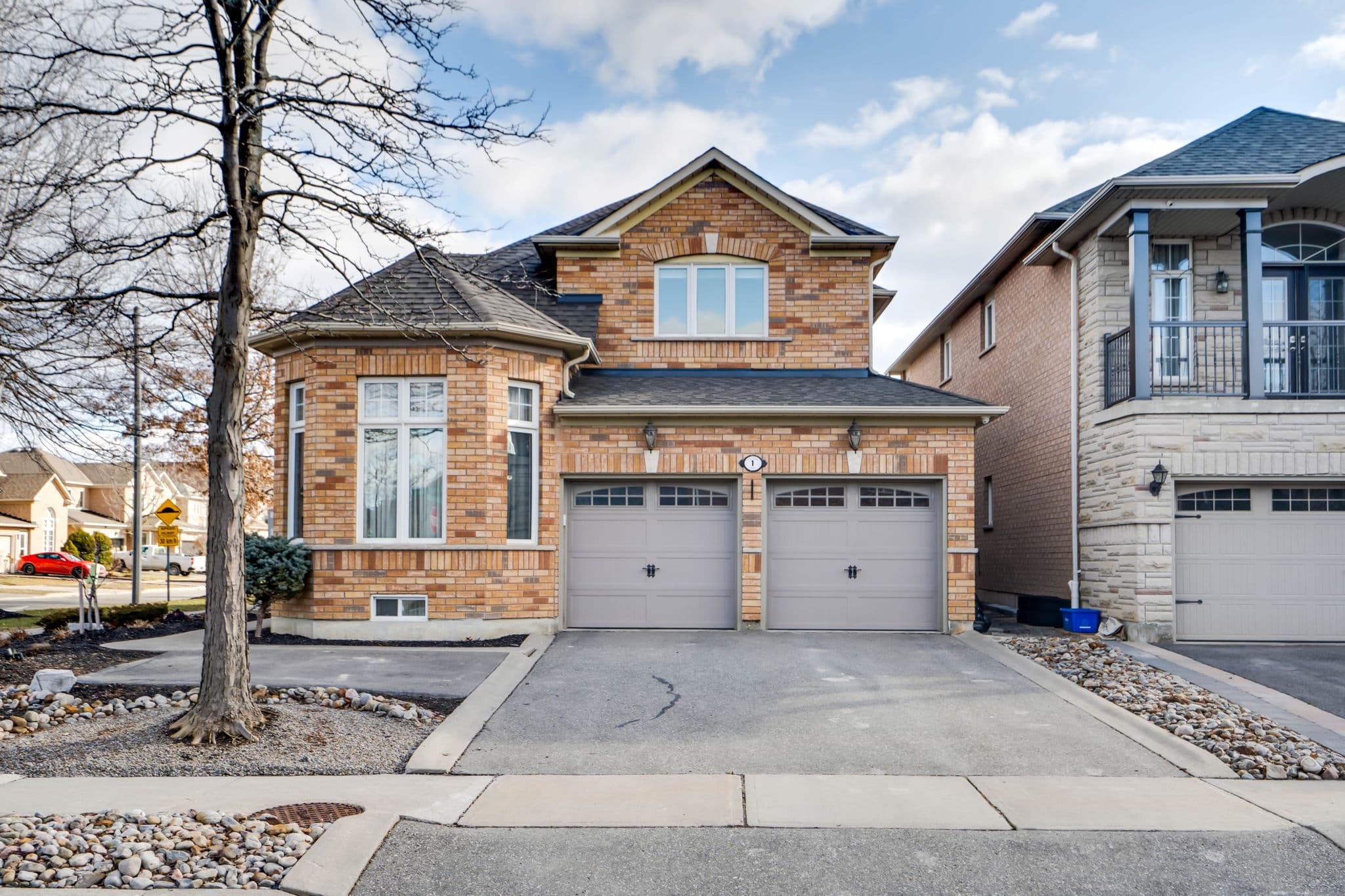 1 Silverado Trail Vaughan, ON L4H 1V7