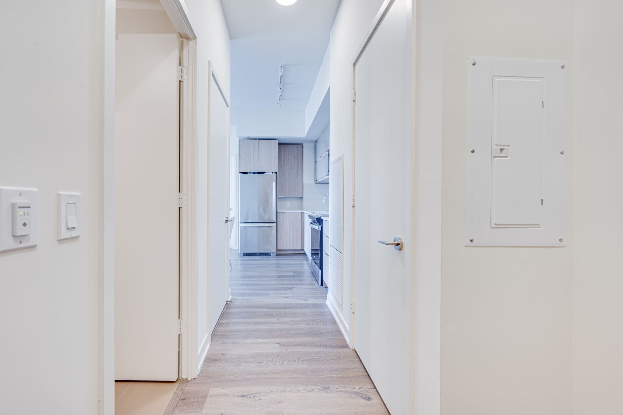 10 Deerlick Ct Unit 710 Toronto, ON M3A 1Y4