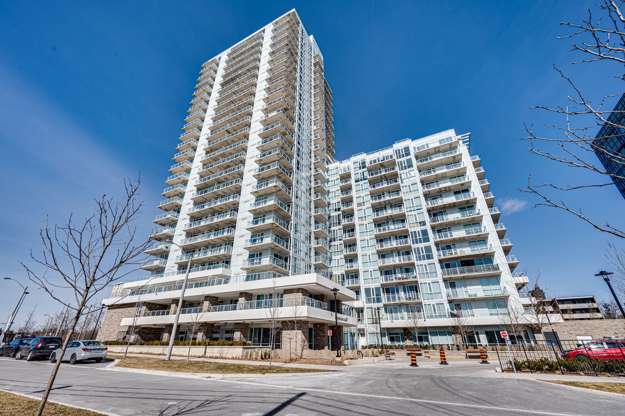 10 Deerlick Ct Unit 710 Toronto, ON M3A 1Y4
