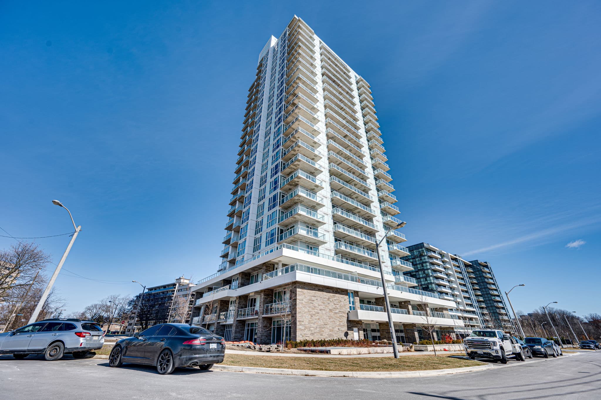 10 Deerlick Ct Unit 710 Toronto, ON M3A 1Y4