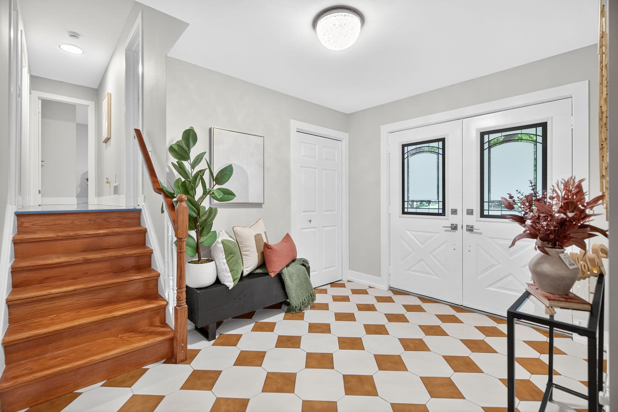 10 Donaldson Rd East Gwillimbury, ON L9N 1J2