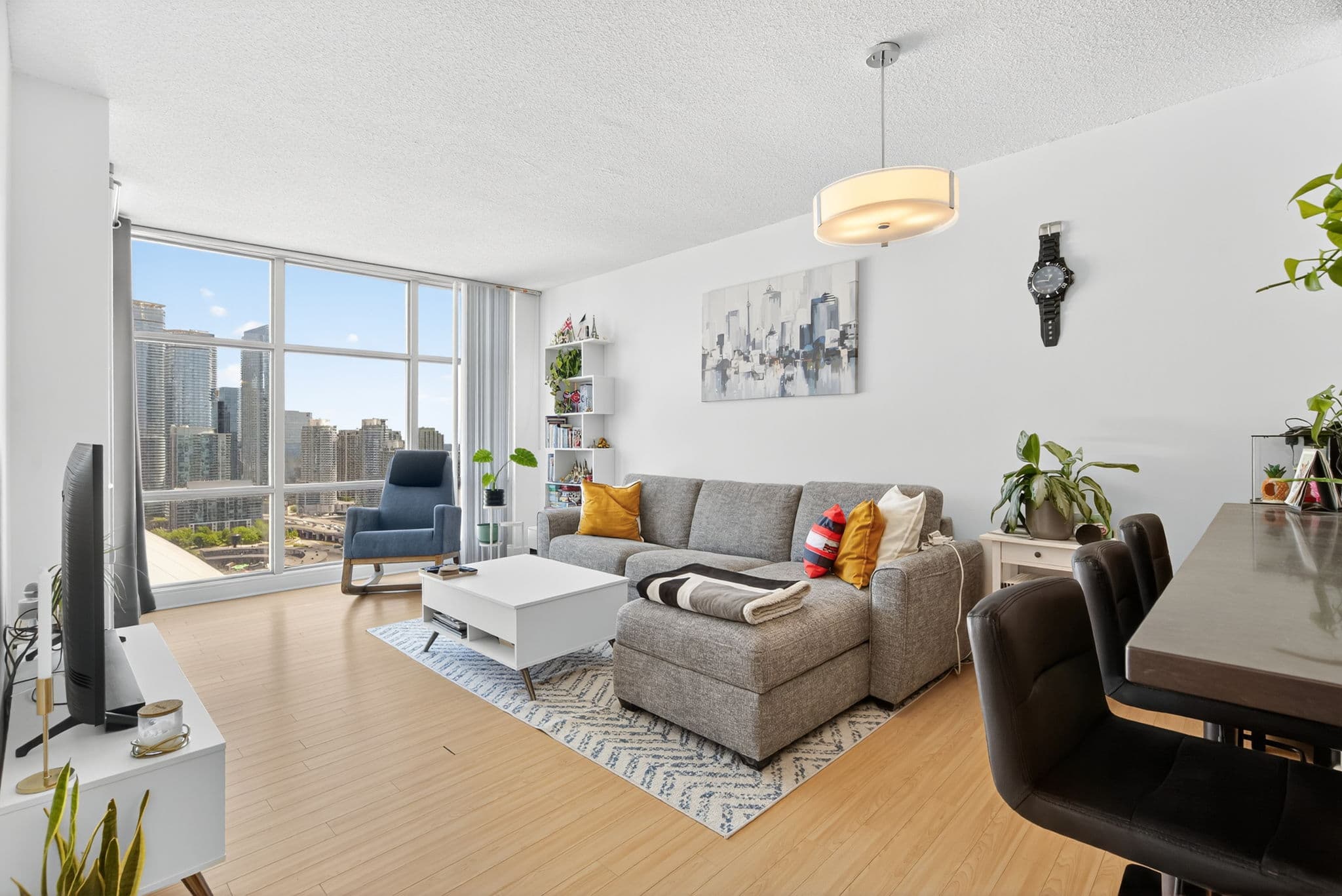 10 Navy Wharf Ct Unit 3607 Toronto, ON M5V 3V2