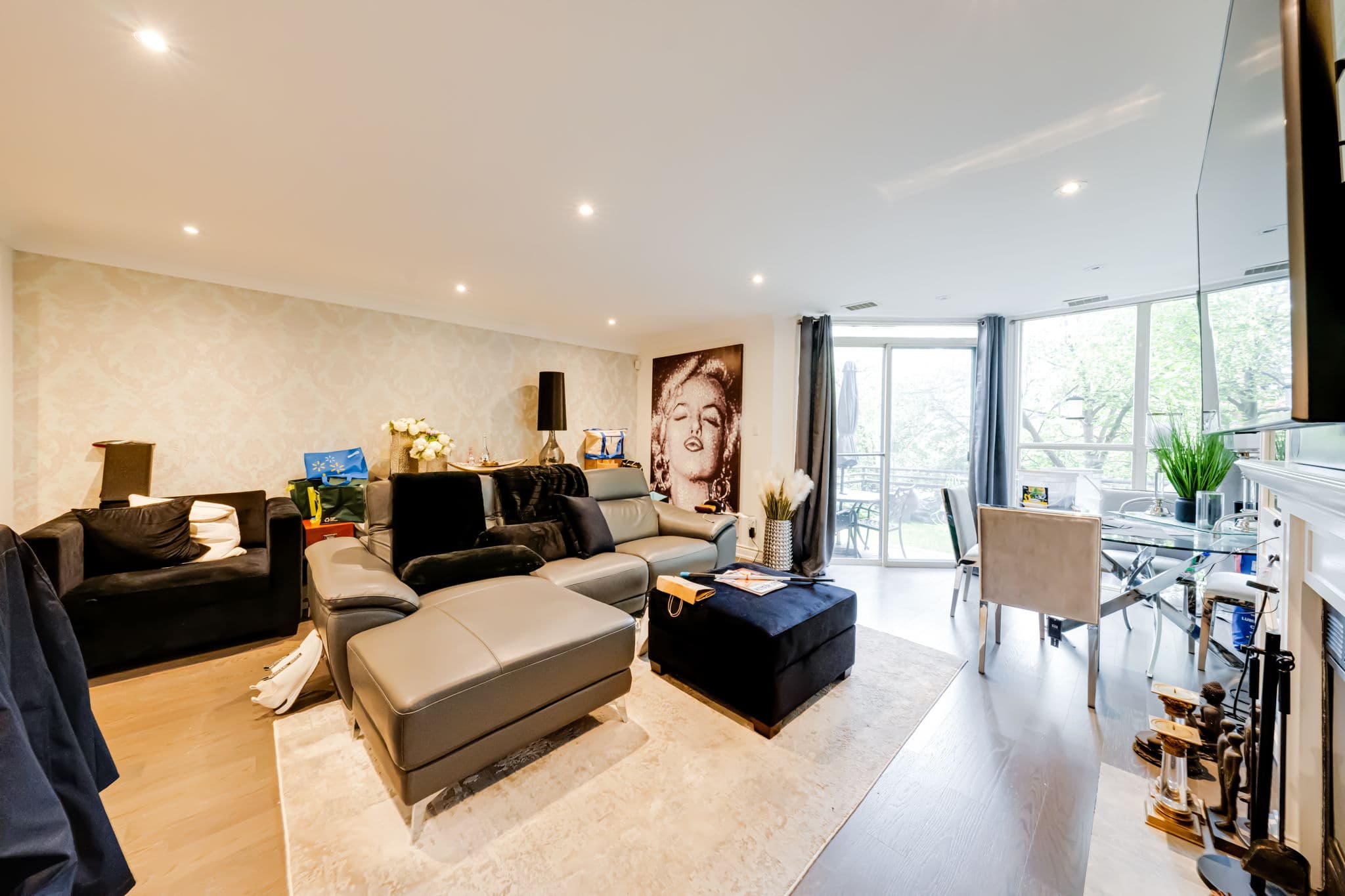 100 Arbors Ln #5 Vaughan, ON L4L 7G4