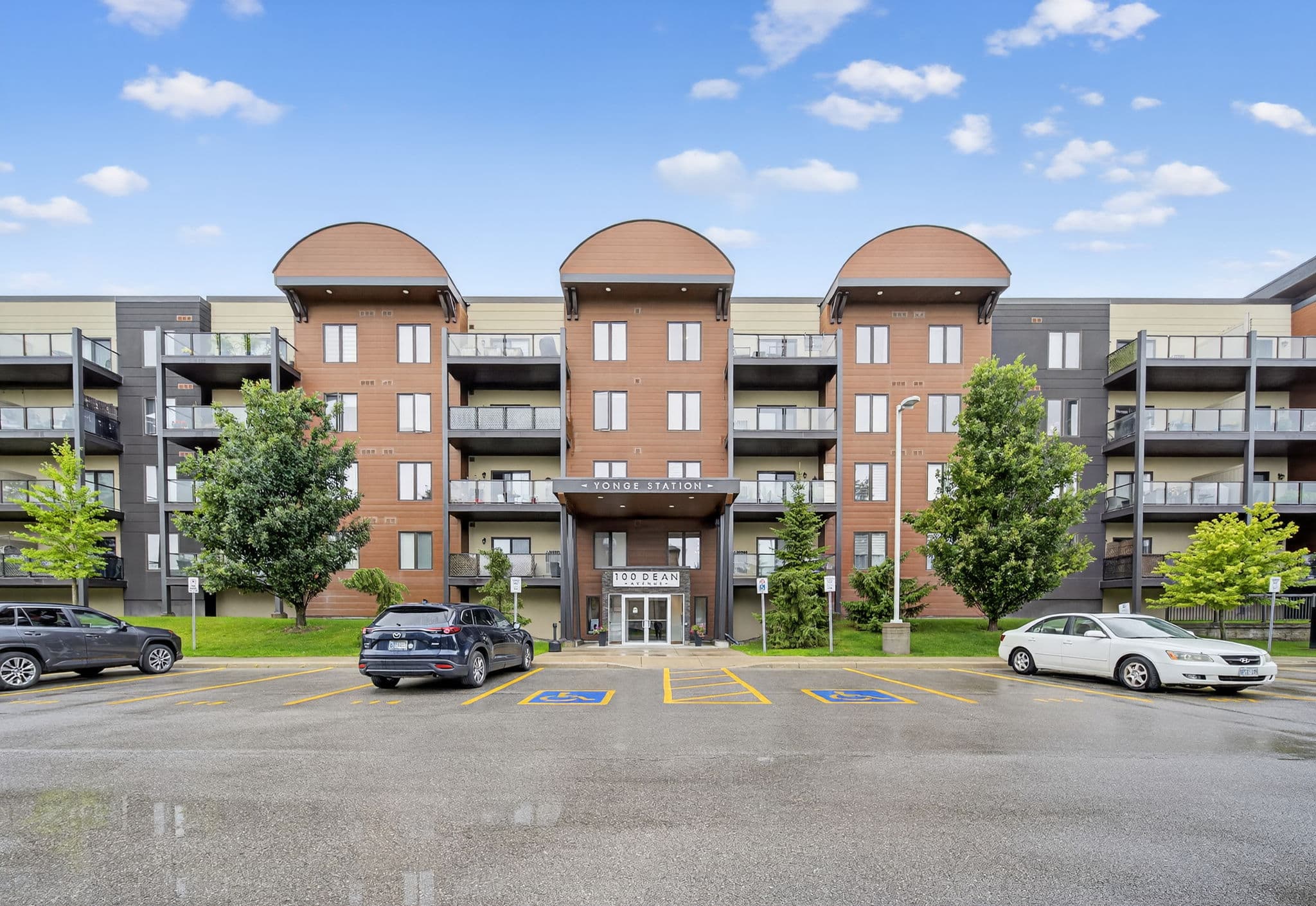 100 Dean Ave Unit 106 Barrie, ON L4N 0V4