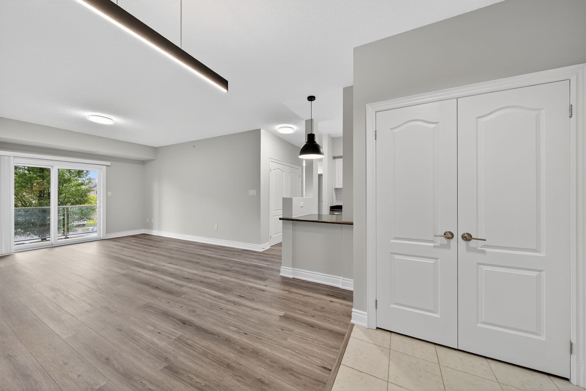 100 Dean Ave Unit 106 Barrie, ON L4N 0V4