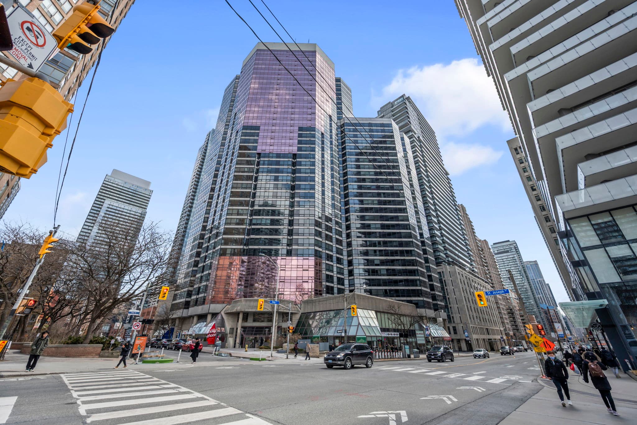 1001 Bay St. Unit 3006 Toronto, ON M5S 3C4