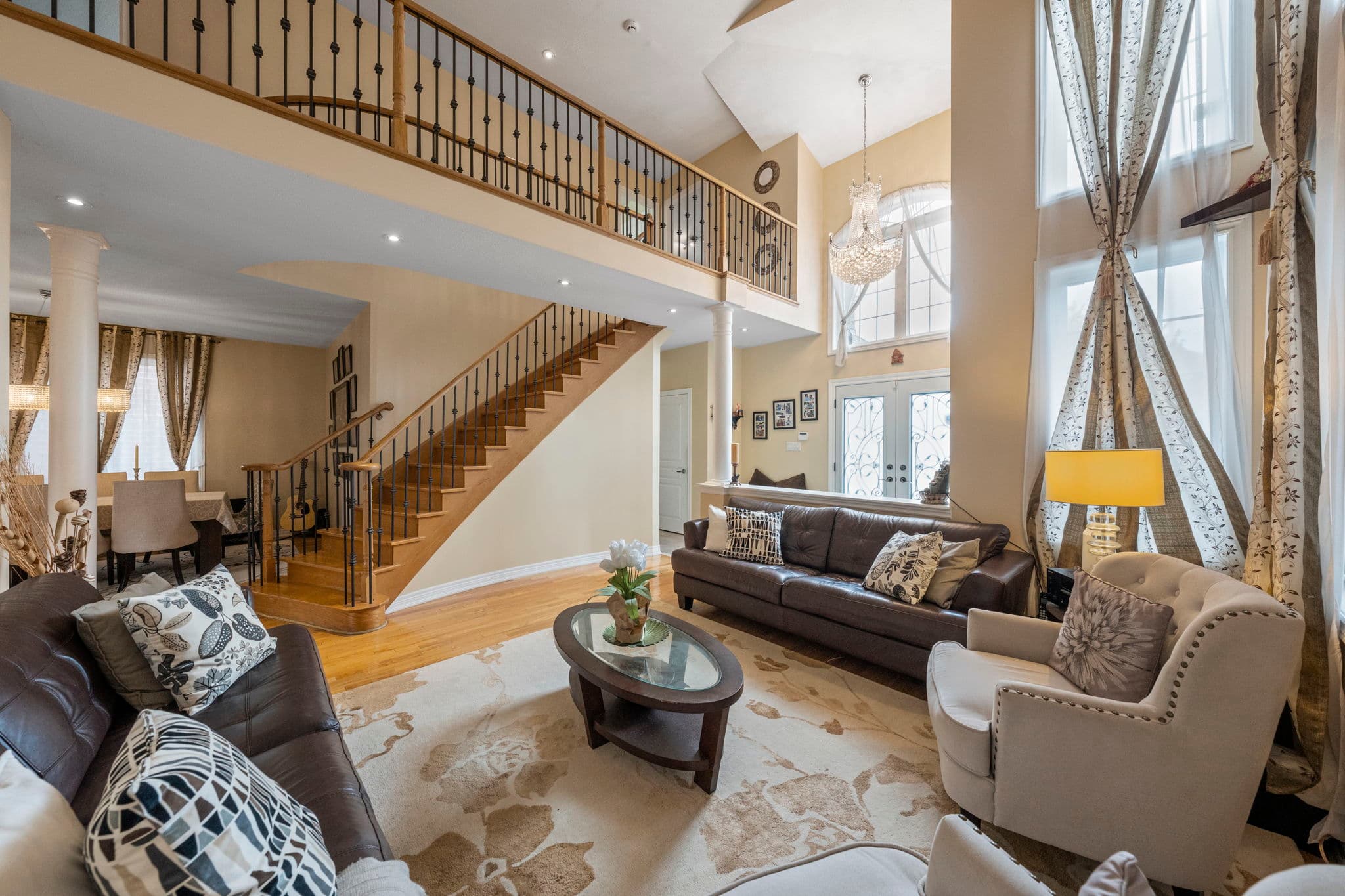 101 Jefferson Forest Dr Richmond Hill, ON L4E 4J4