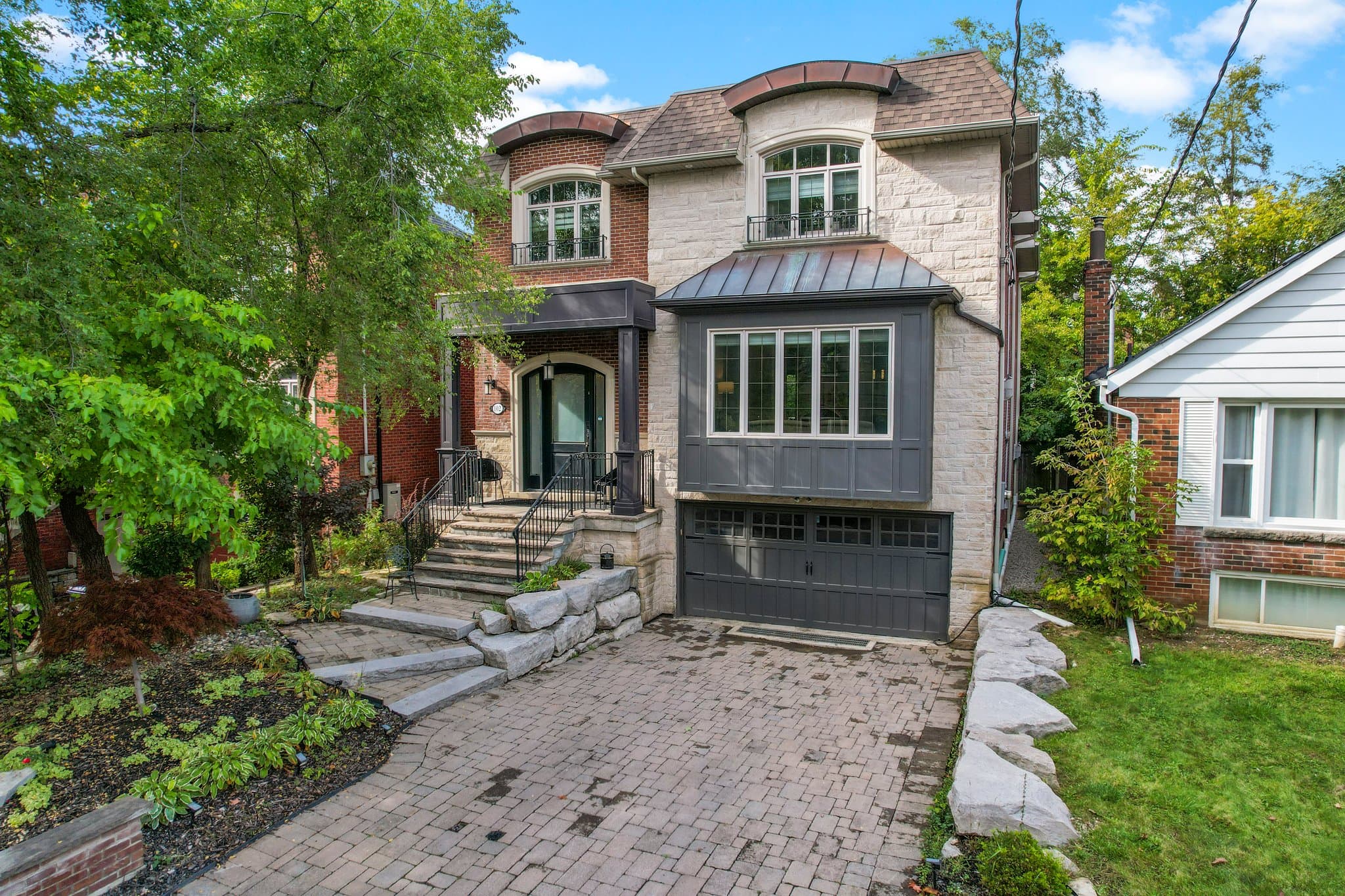 102 Carmichael Ave Toronto, ON M5M 2W9