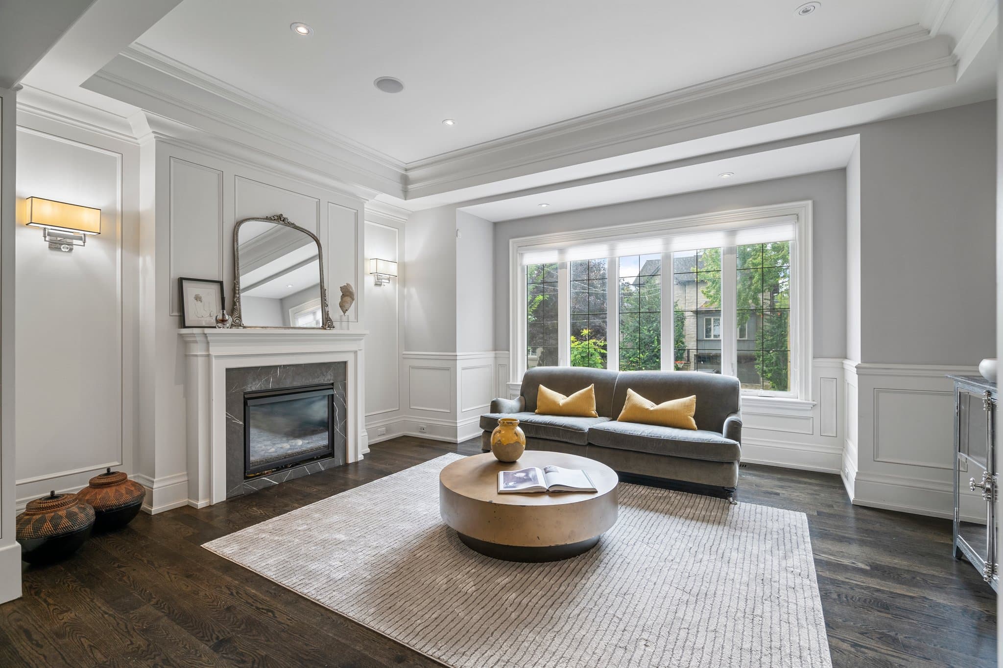 102 Carmichael Ave Toronto, ON M5M 2W9