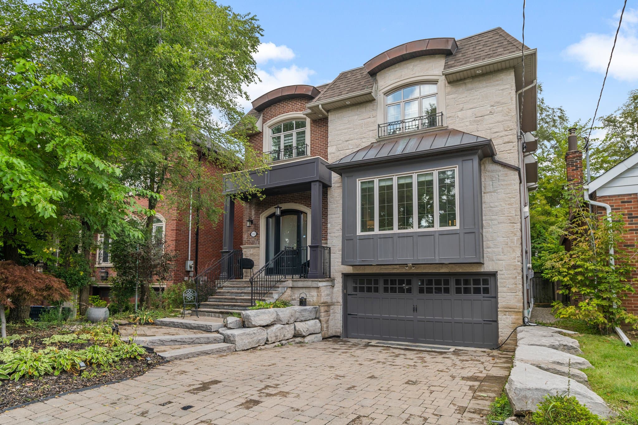 102 Carmichael Ave Toronto, ON M5M 2W9
