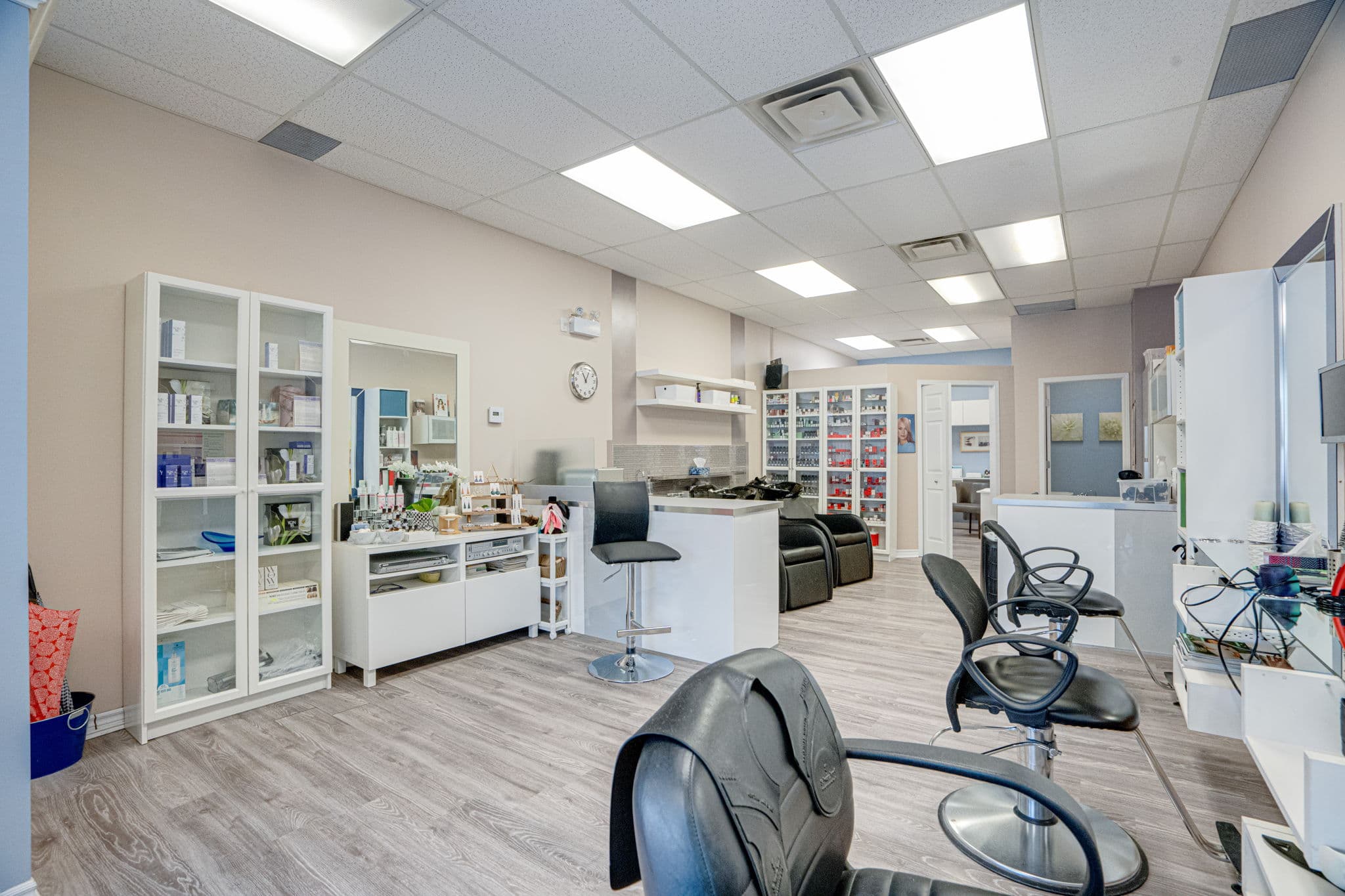 1024 Kingston Rd Toronto, ON M4E 1T4