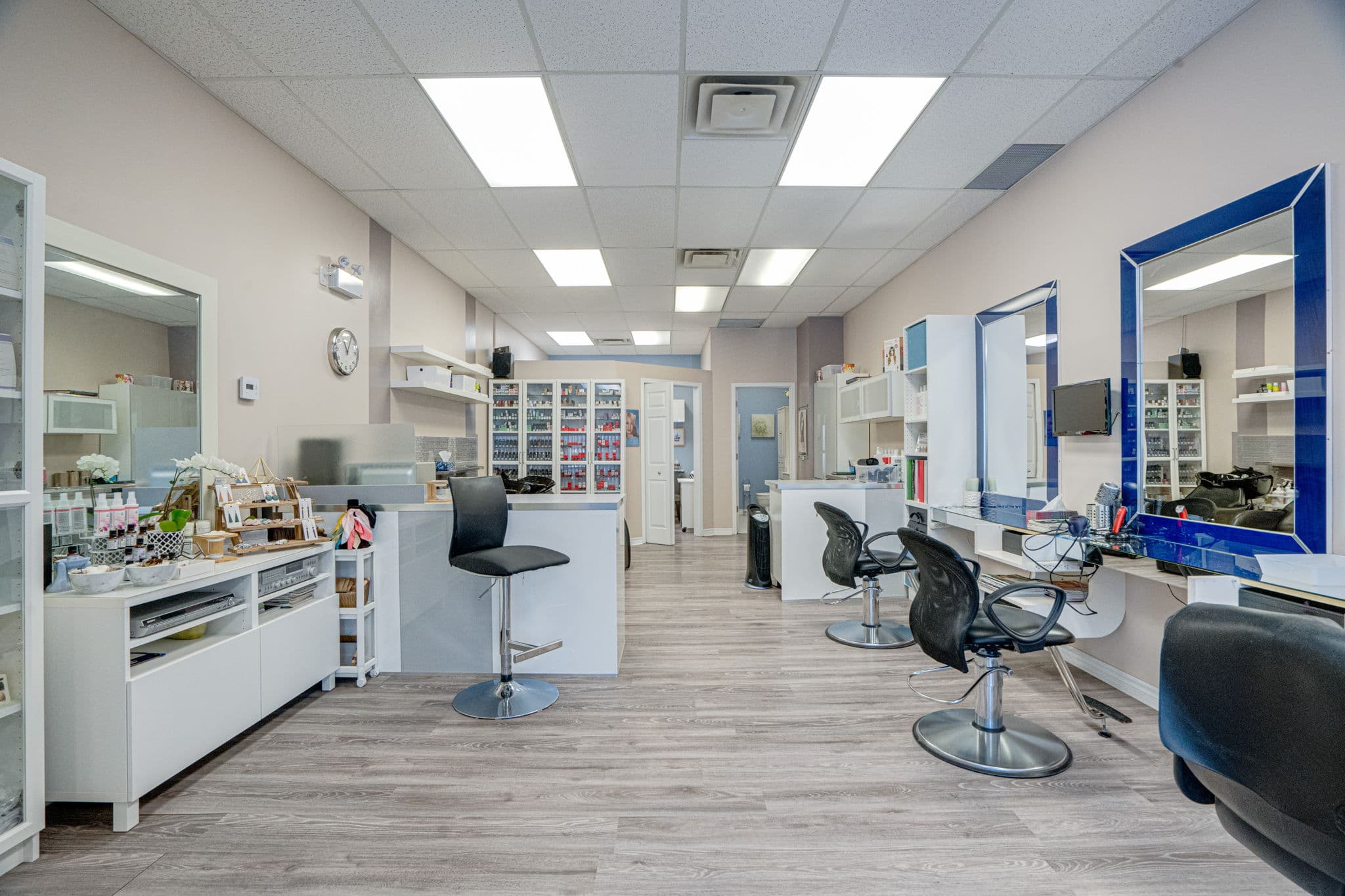 1024 Kingston Rd Toronto, ON M4E 1T4