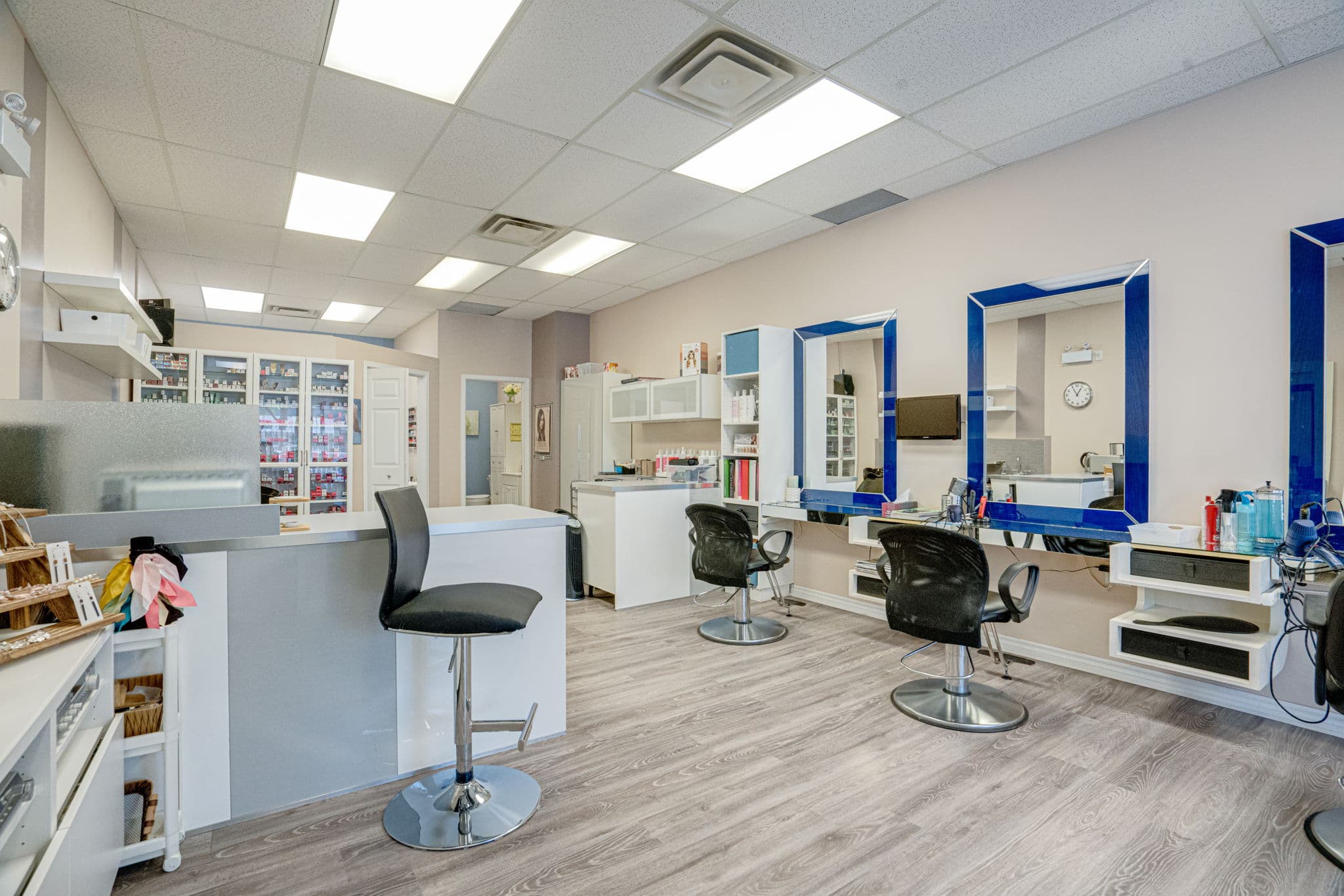 1024 Kingston Rd Toronto, ON M4E 1T4