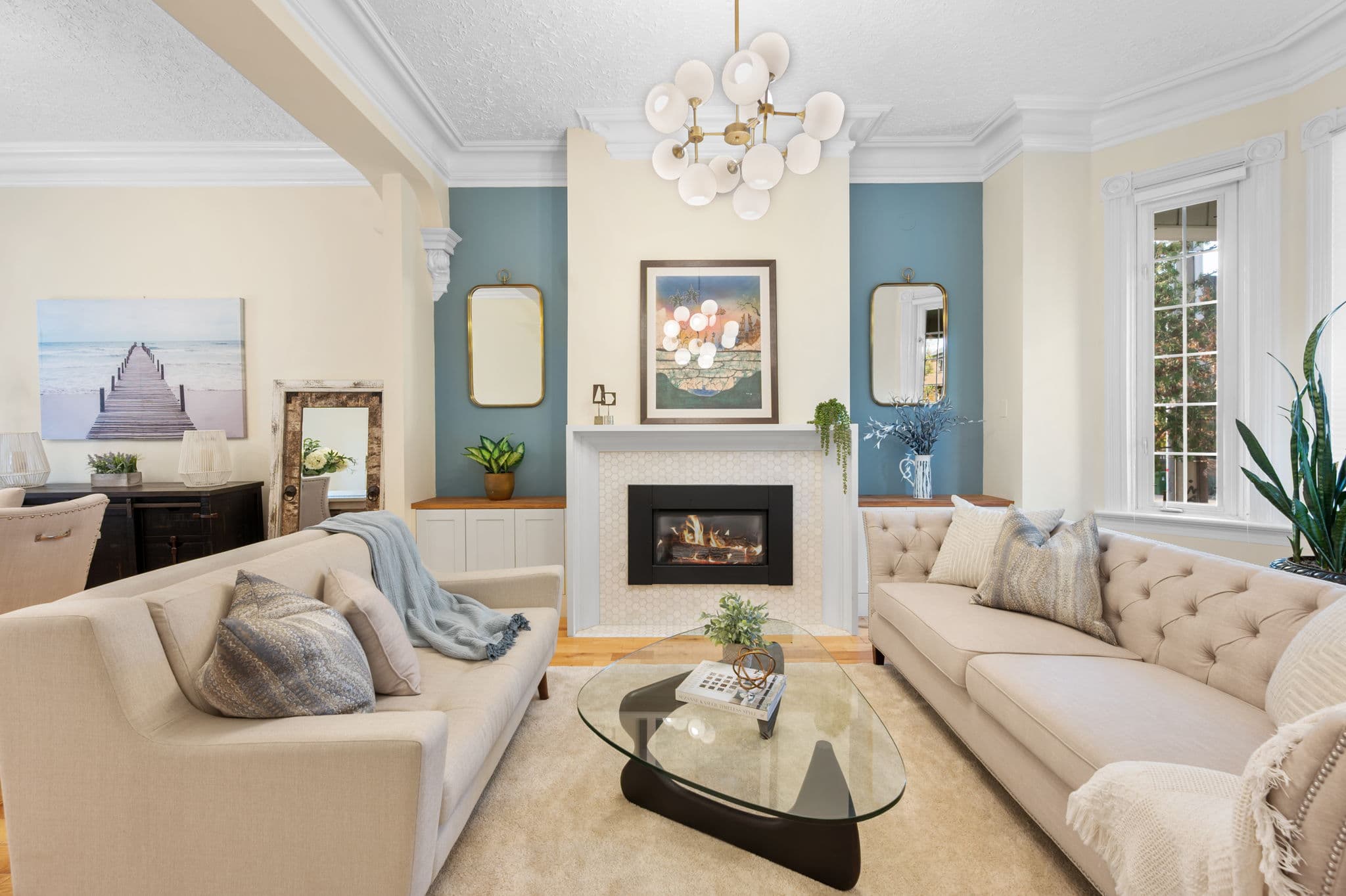 103 Manning Ave Toronto, ON M6J 2K6