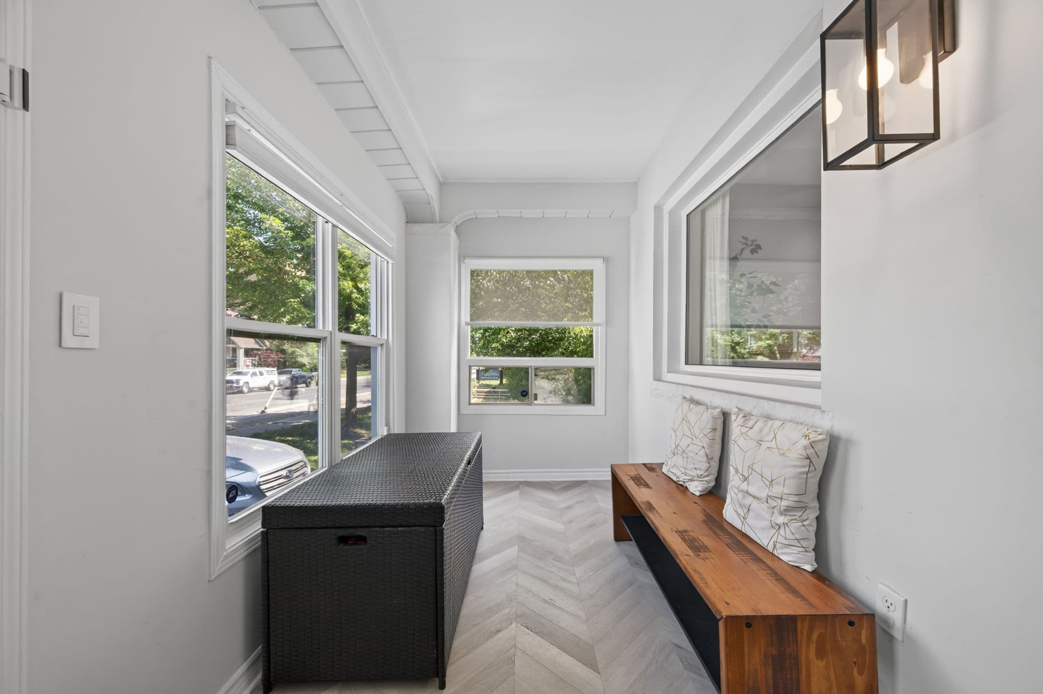 1040 Woodbine Ave Toronto, ON M4C 4C4