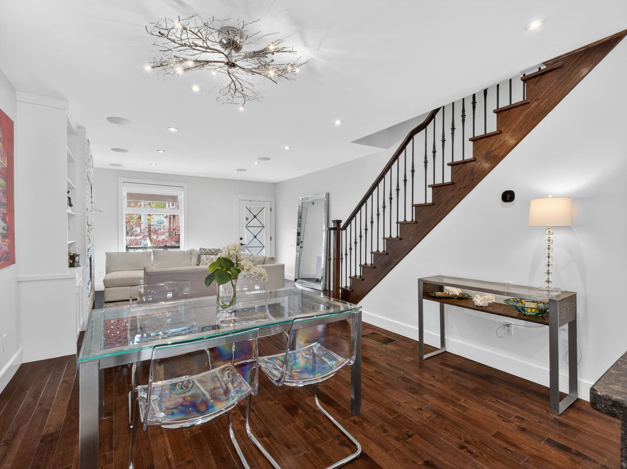 1045 Dovercourt Rd Toronto, ON M6H 2X7