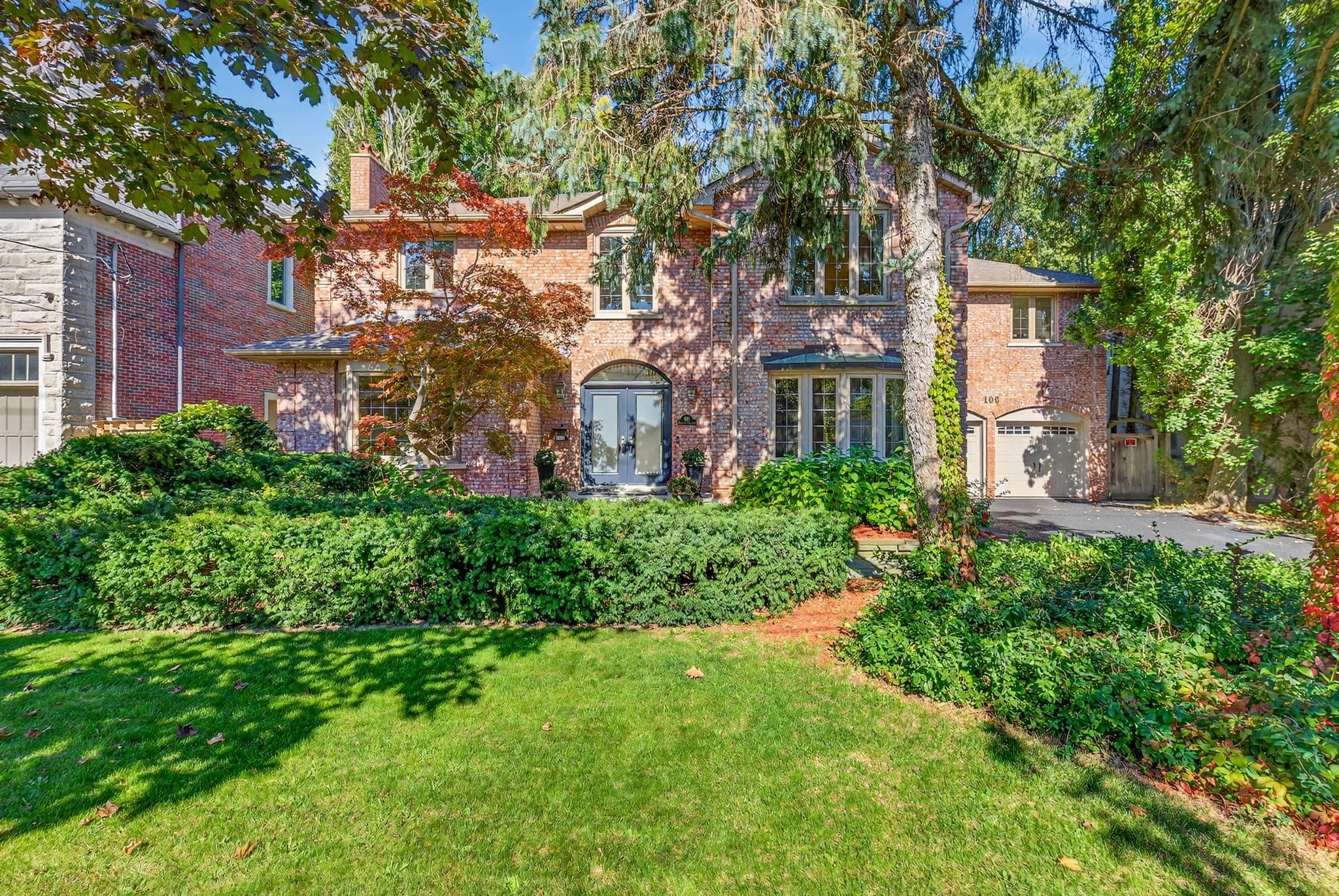 106 Highland Crescent Toronto, ON M2L 1H1