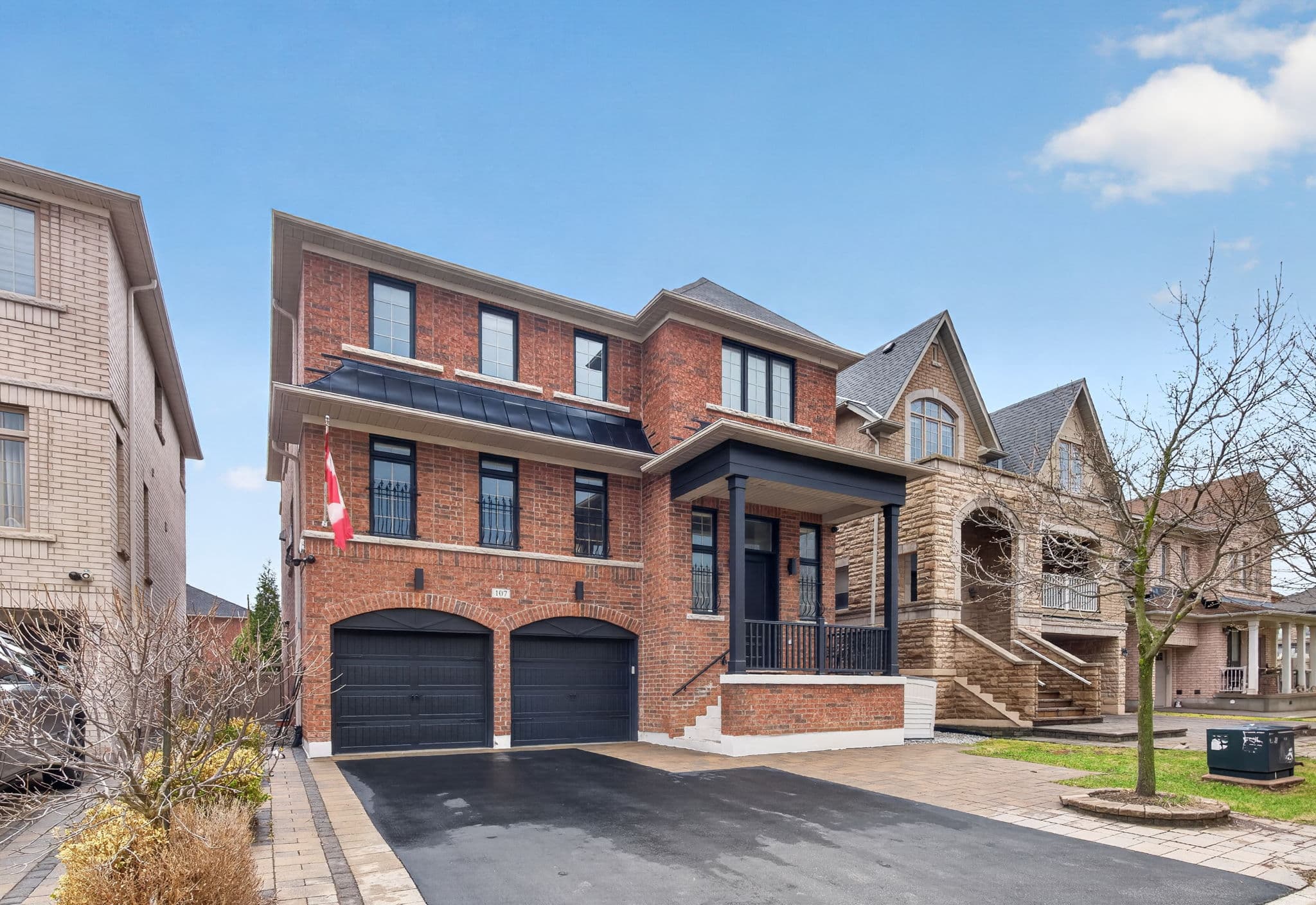 107 Rumsey Rd Vaughan, ON L6A 0W5