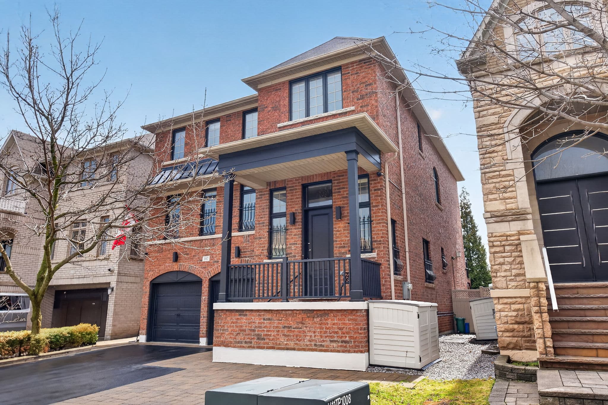 107 Rumsey Rd Vaughan, ON L6A 0W5