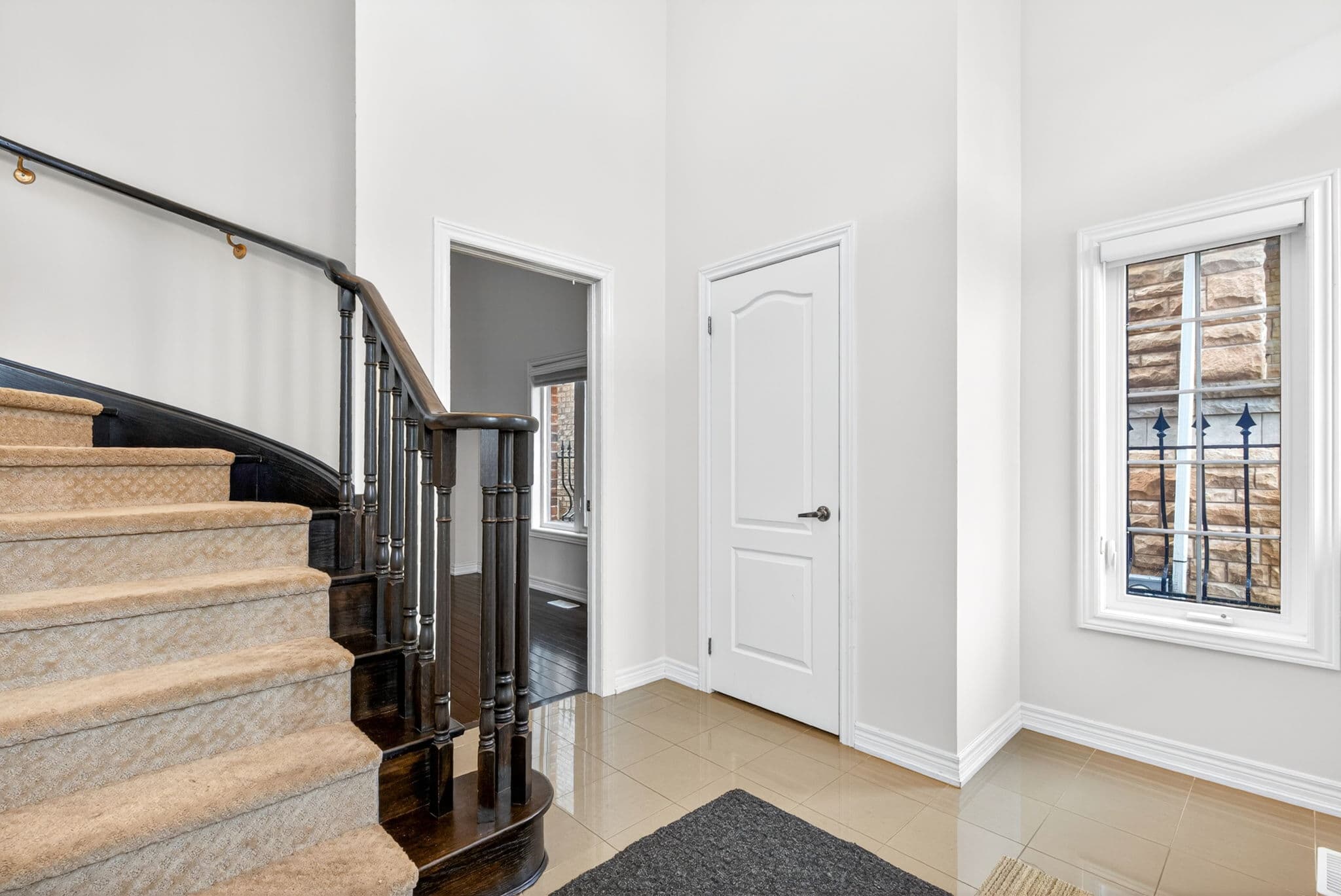 107 Rumsey Rd Vaughan, ON L6A 0W5