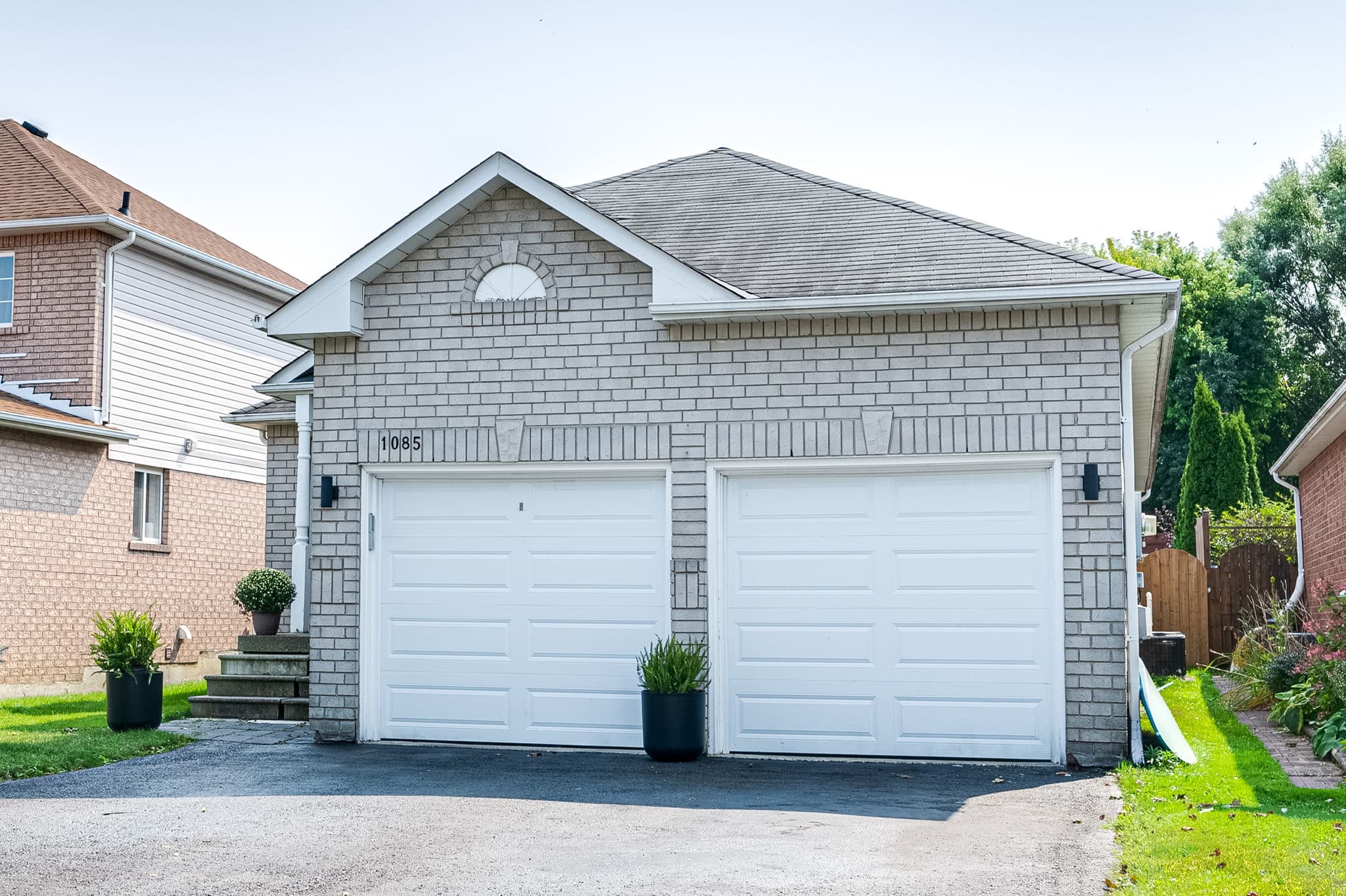 1085 Kensington St Innisfil, ON L9S 1T7