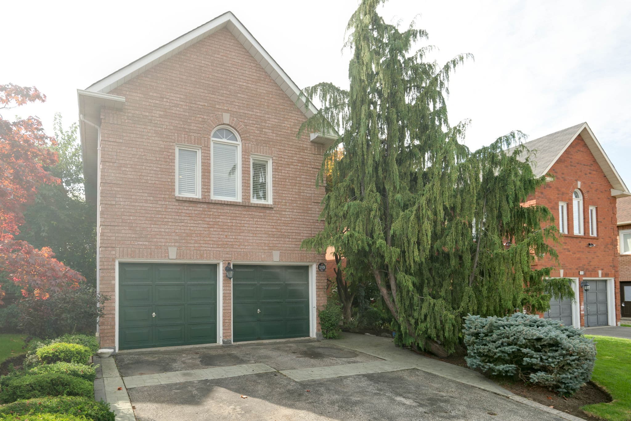 109 Downing Blvd Vaughan, ON L4J 7M2