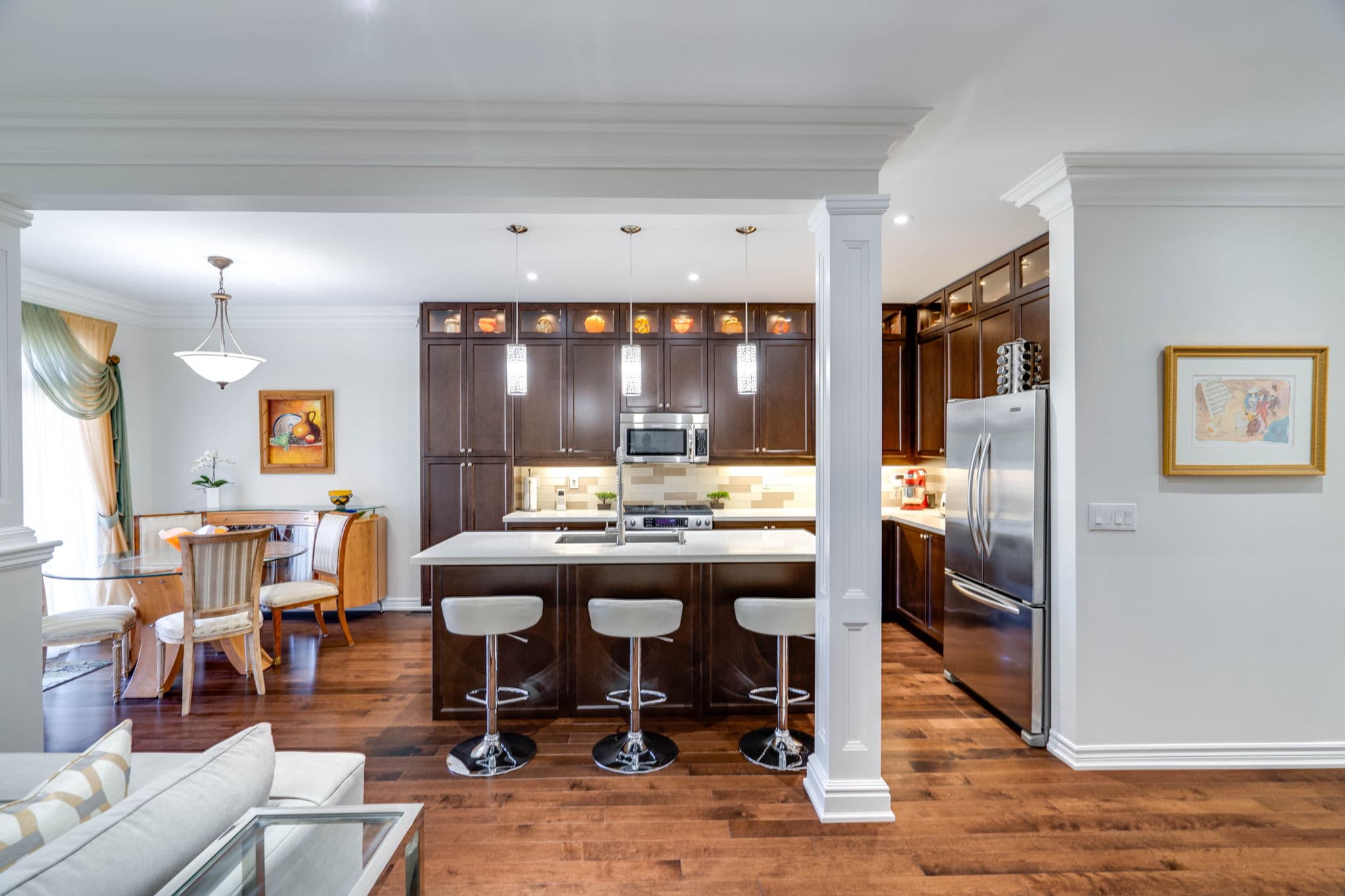 109 Heintzman Cres Vaughan, ON L6A 4T1