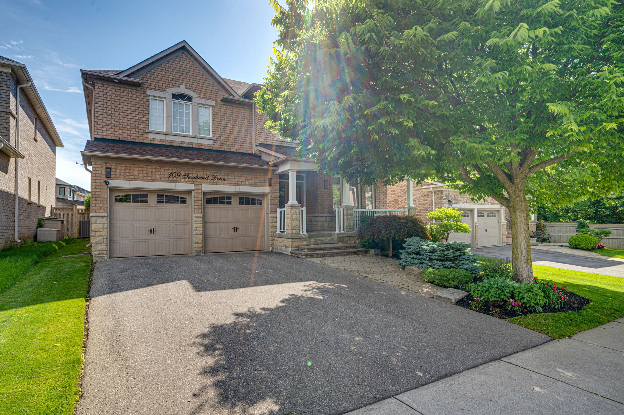 109 Sandwood Dr Vaughan, ON L4J 8W4