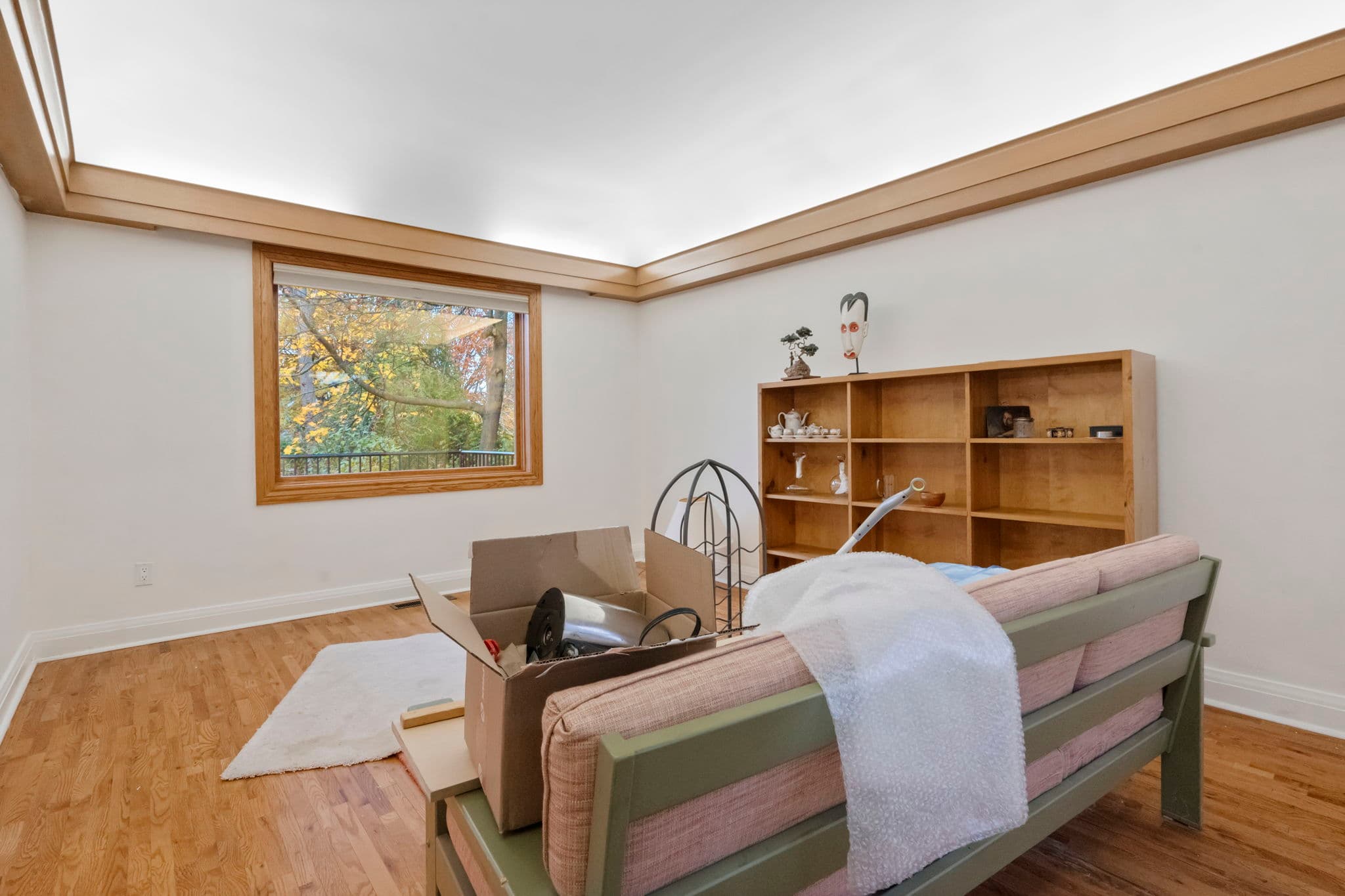 11 Don Ridge Drive Toronto, ON M2P 1H3