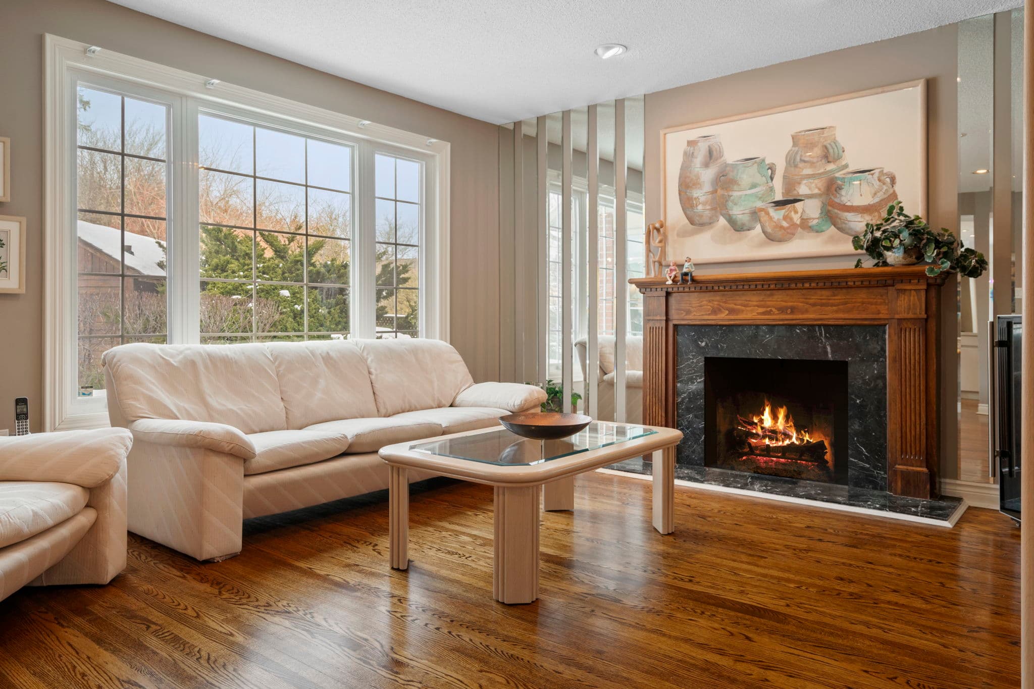 11 Glenarden Crescent Richmond Hill, ON L4B 2G3