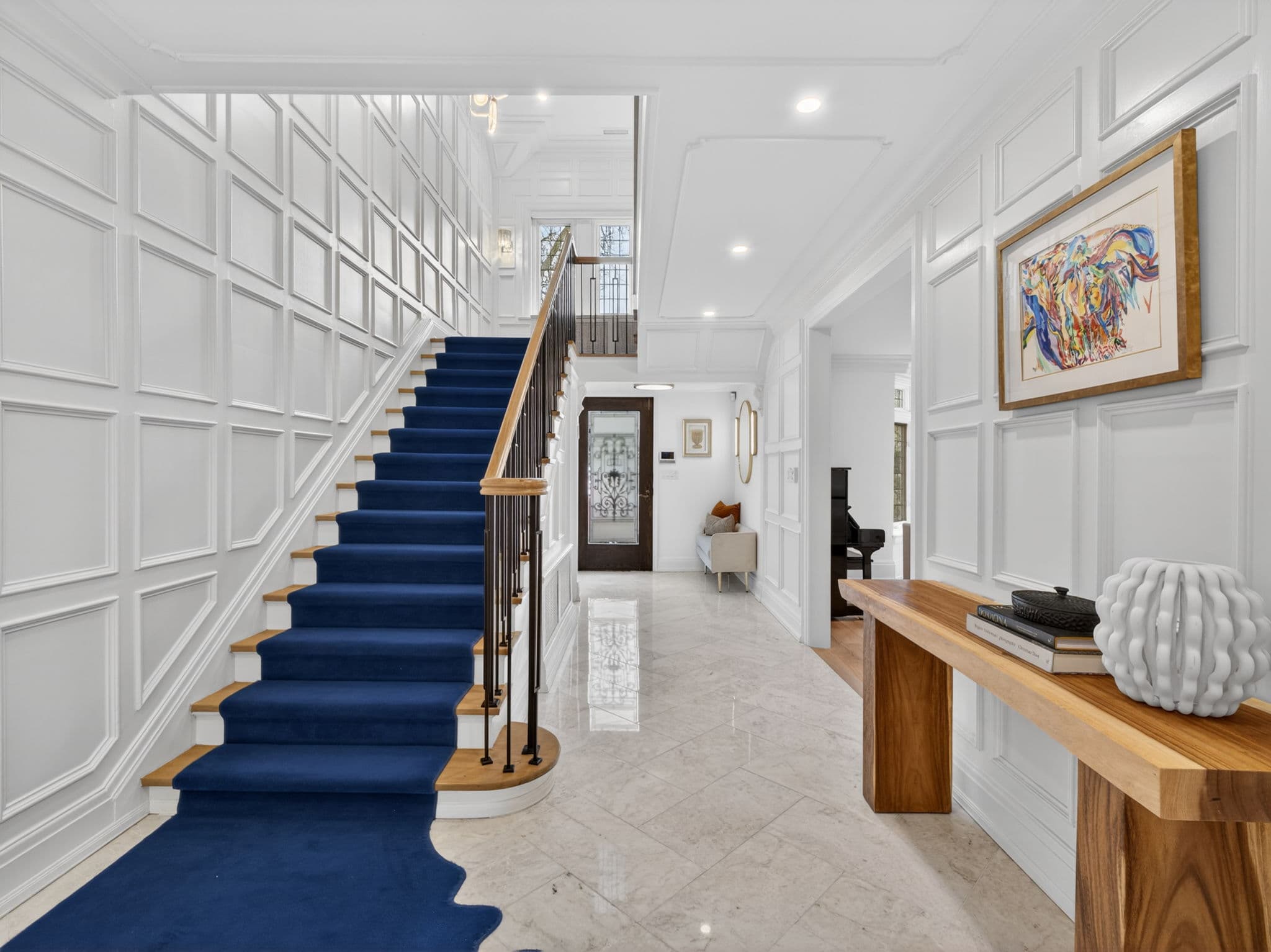 11 Ormsby Crescent Toronto, ON M5P 2V2