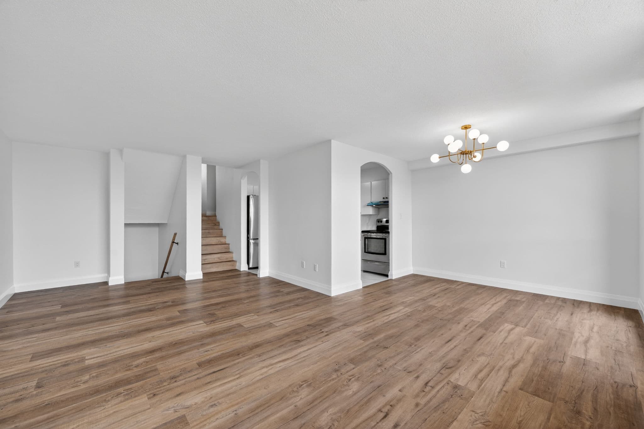 11 Wincott Dr 1211 Toronto, ON M9R 2R9