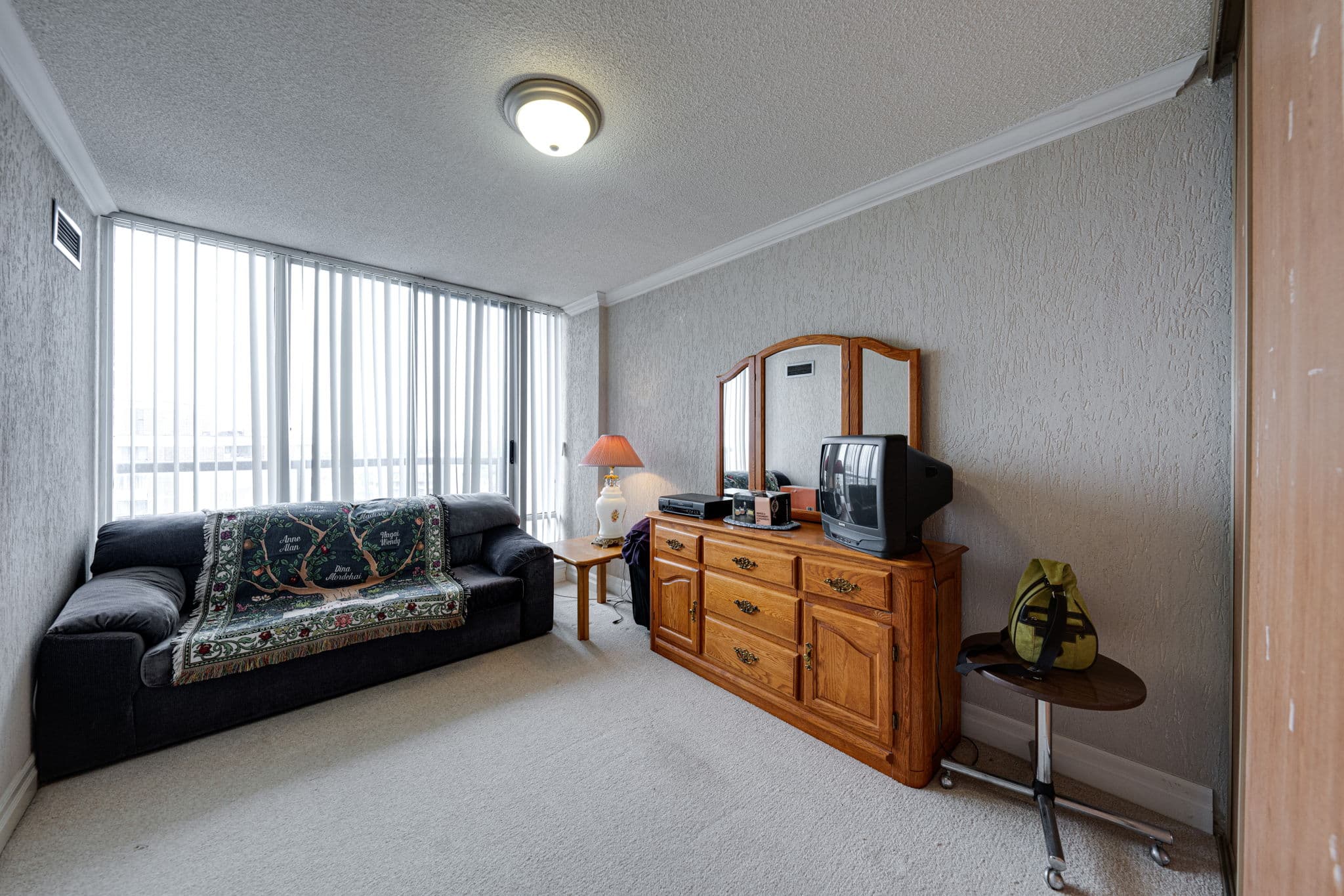 1101 Steeles Ave W PH-103 Toronto, ON M2R 3W5