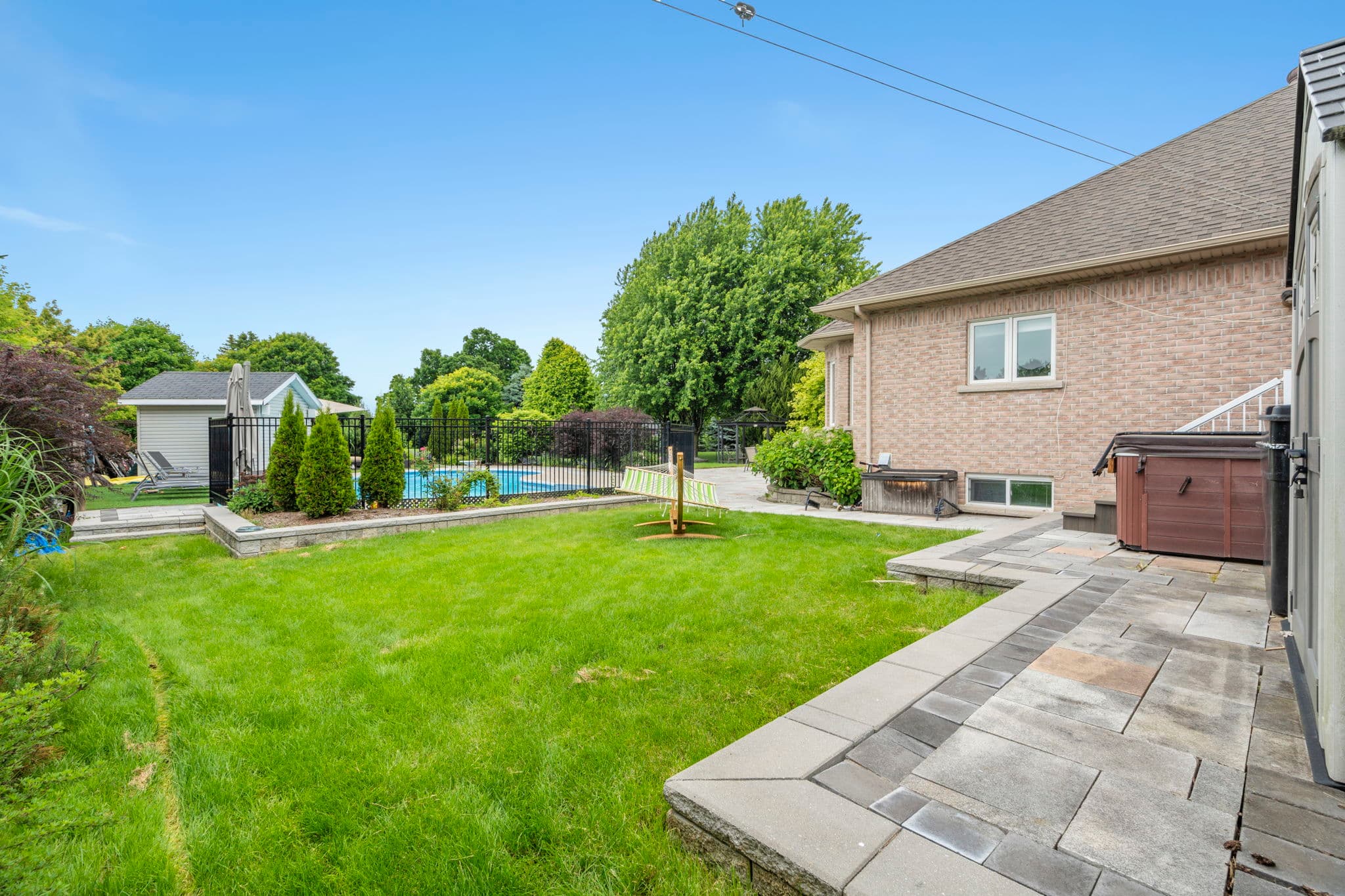 114 Ward Ave East Gwillimbury, ON L0G 1V0