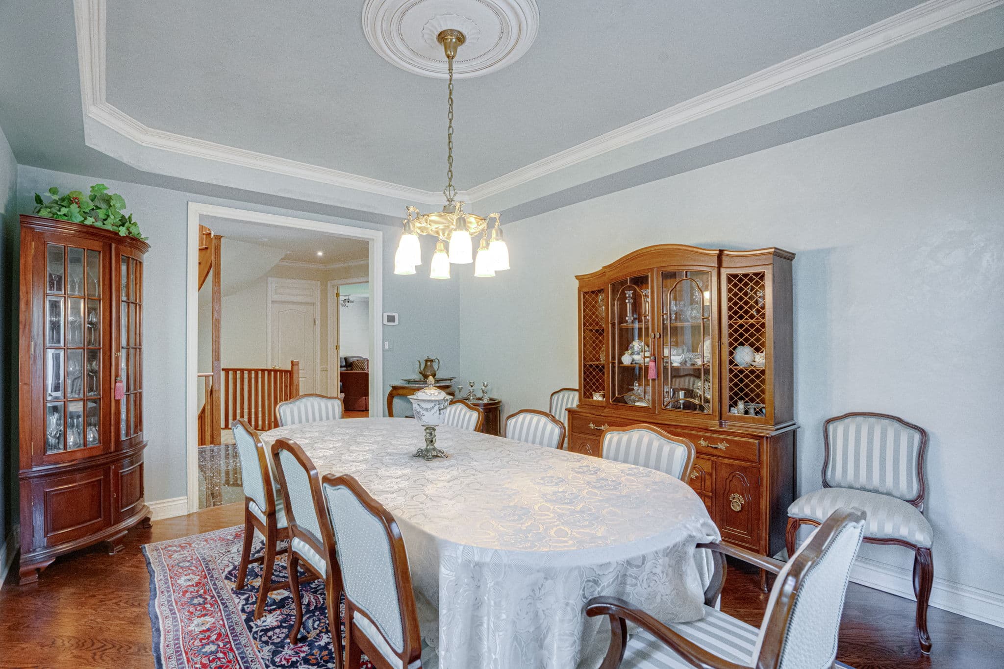 115 Sanibel Crescent Vaughan, ON L4J 8K7