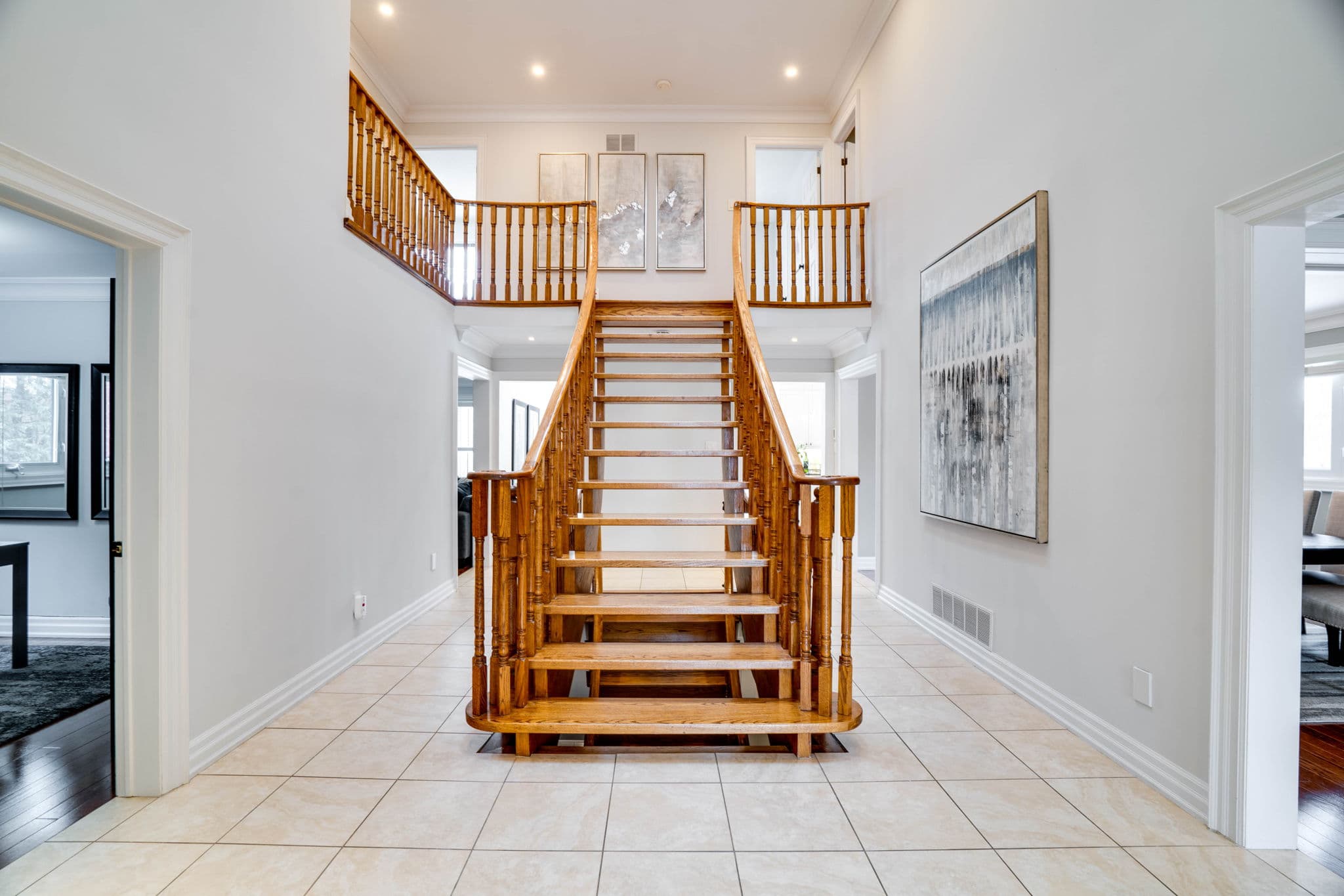 116 Burgosa Ct Vaughan, ON L4L 5C7
