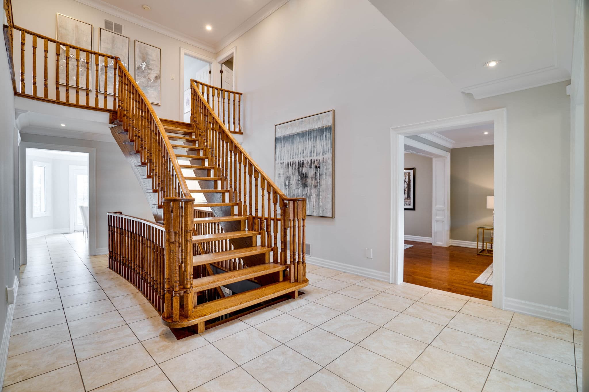 116 Burgosa Ct Vaughan, ON L4L 5C7