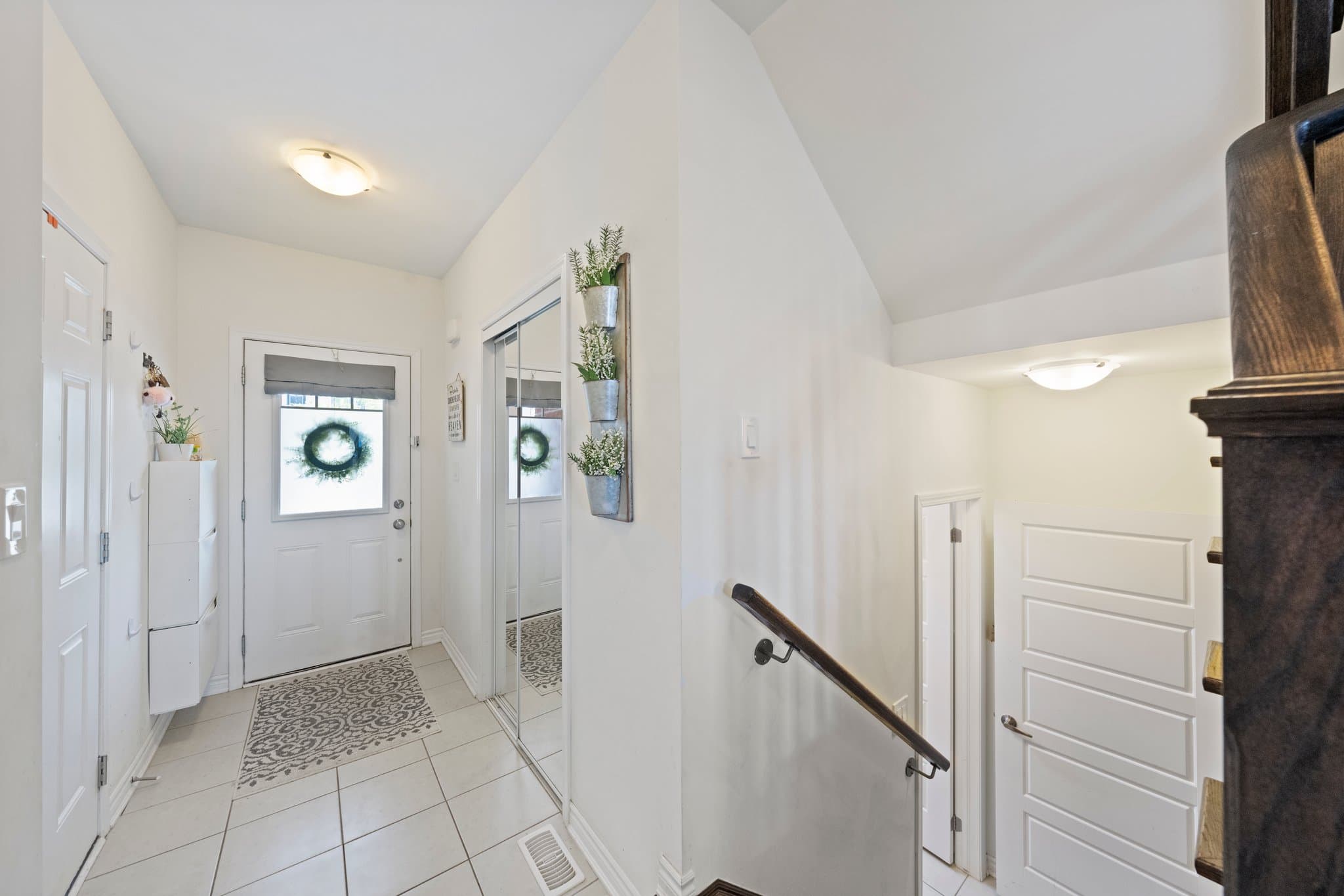 1172 Duignan Cres Milton, ON L9T 7K6