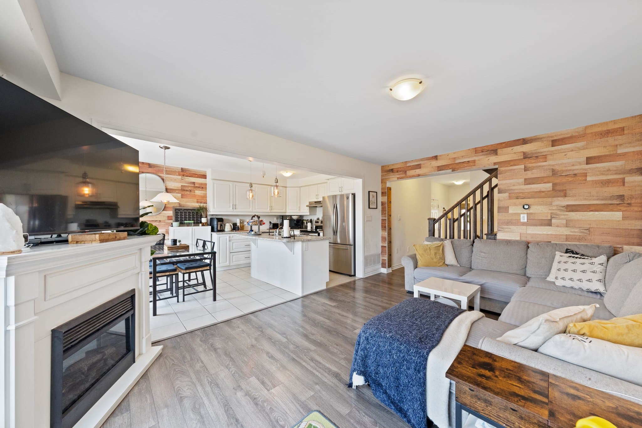 1172 Duignan Cres Milton, ON L9T 7K6