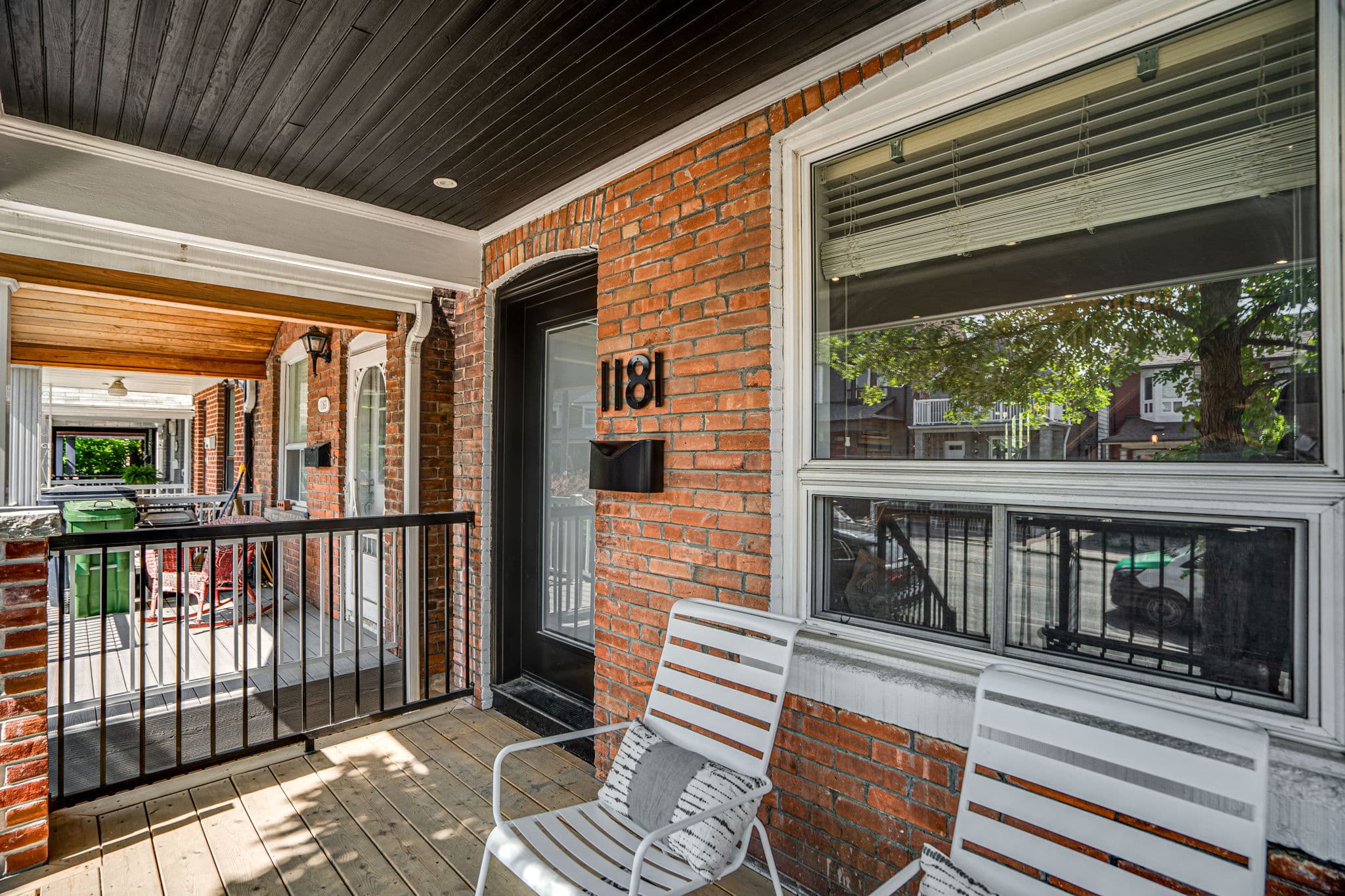 1181 Ossington Ave Toronto, ON M6G 3W4