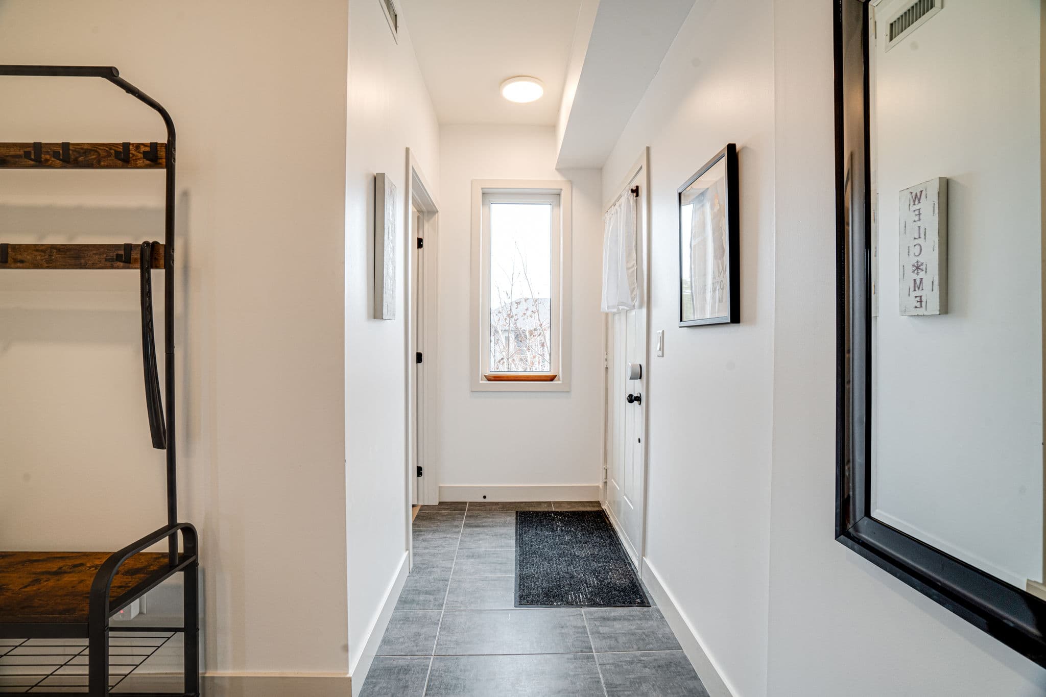 12 Beckwith Ln Unit 207 Blue Mountains, ON L9Y 0A4