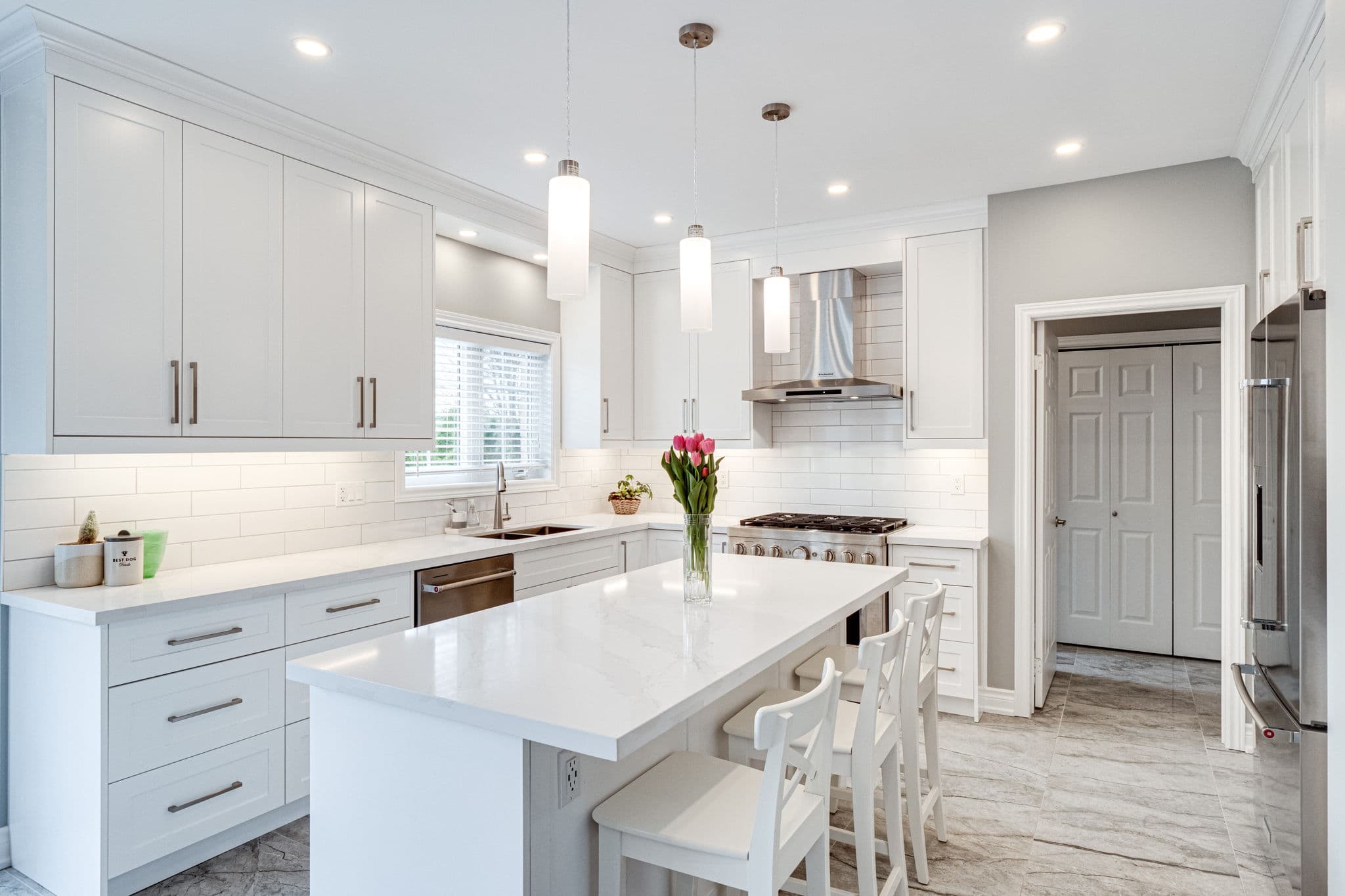 12 Madras Ave Richmond Hill, ON L4E 5E4